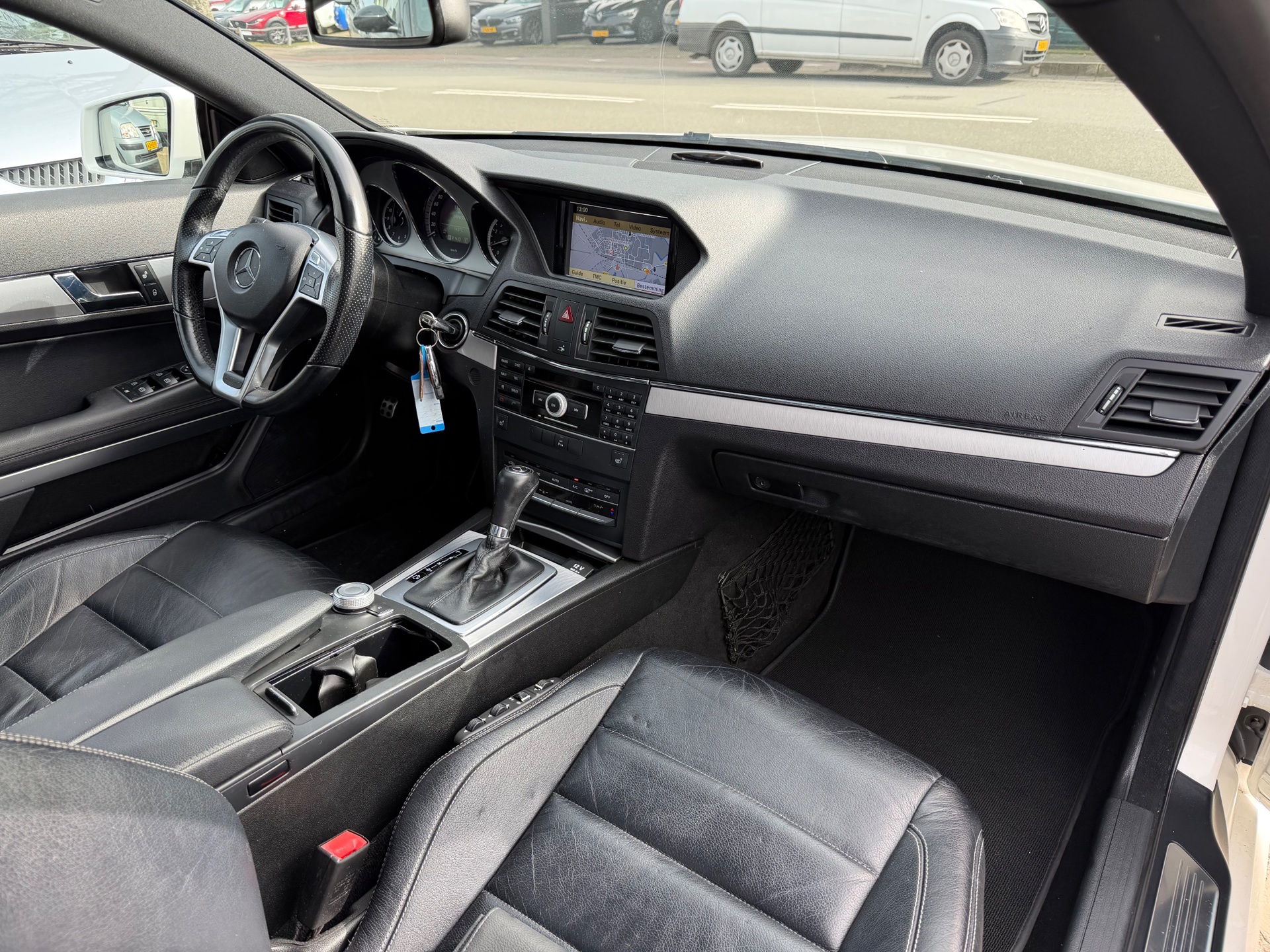 Foto van Mercedes-Benz E 200 Cgi