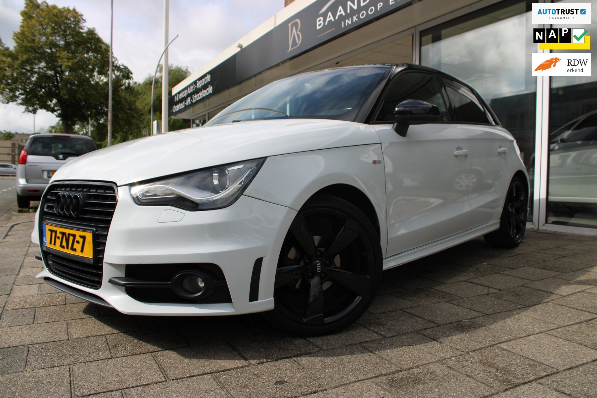 Audi A1 Sportback 1.2 TFSI Pro S-Line 5Drs | Airco | Cruise control | Navi | Parkeer sensoren | Lm velgen  | Elec ramen 2013 - voorkant