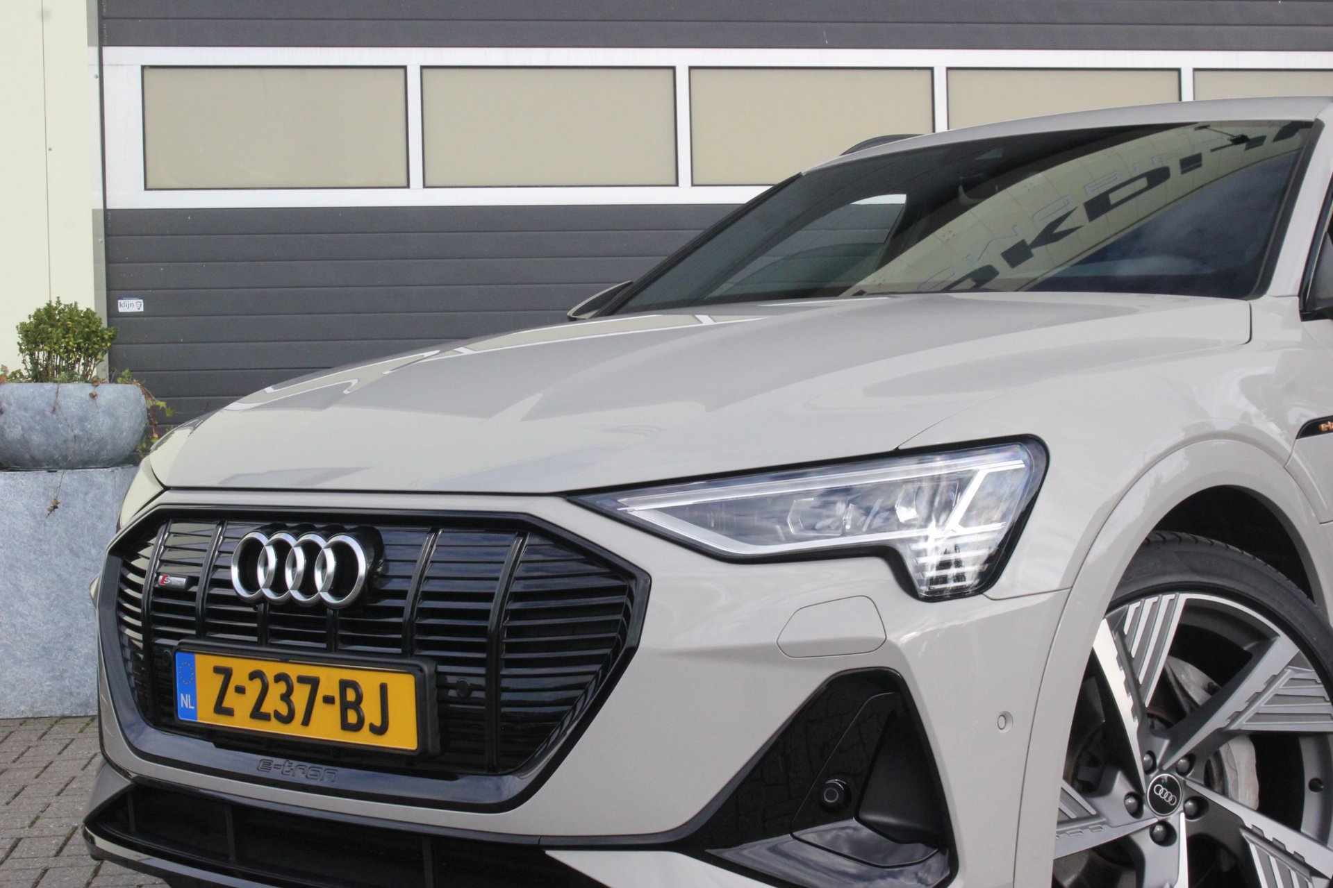 Foto van Audi E-tron 50