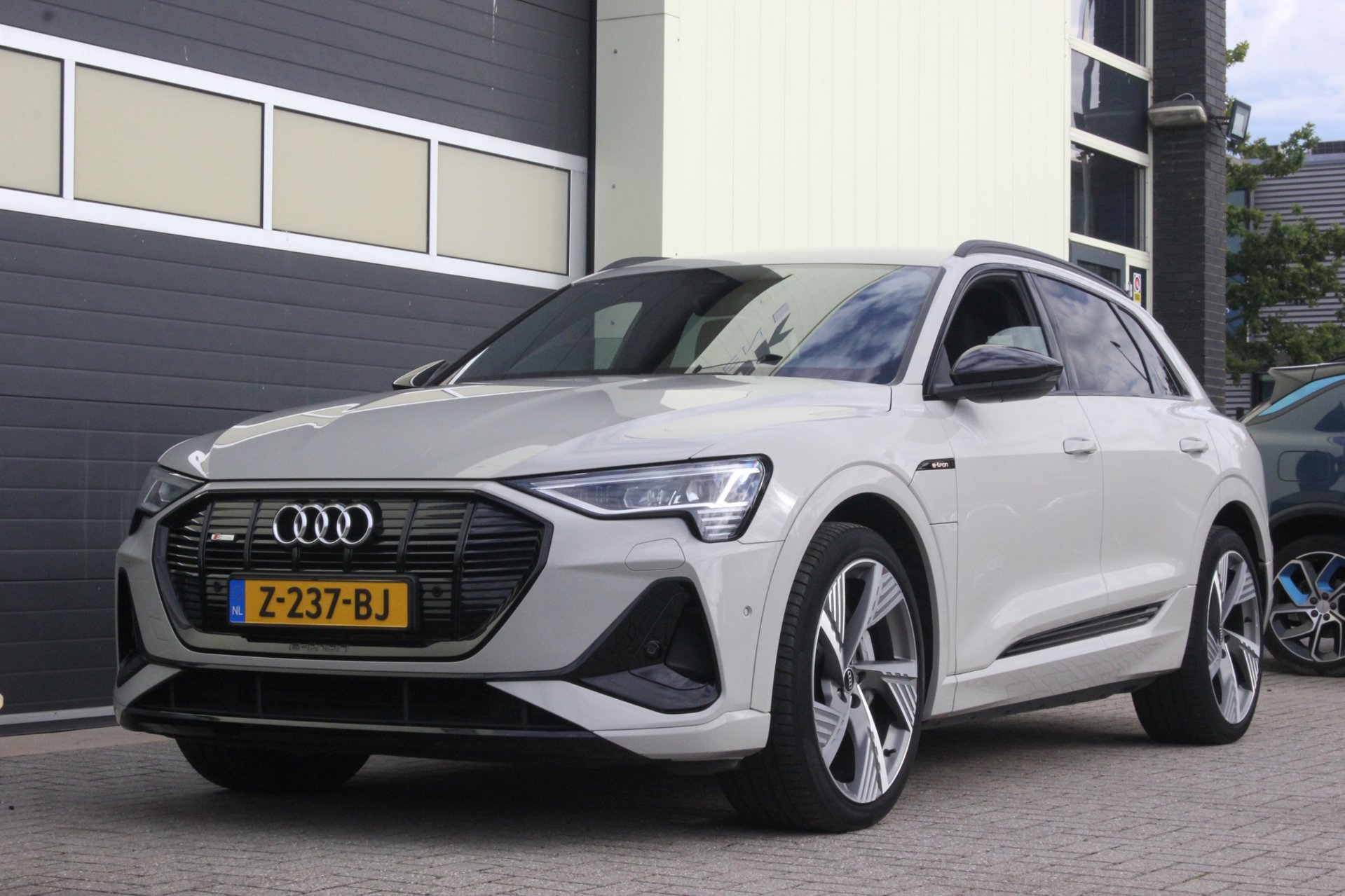 Foto van Audi E-tron 50