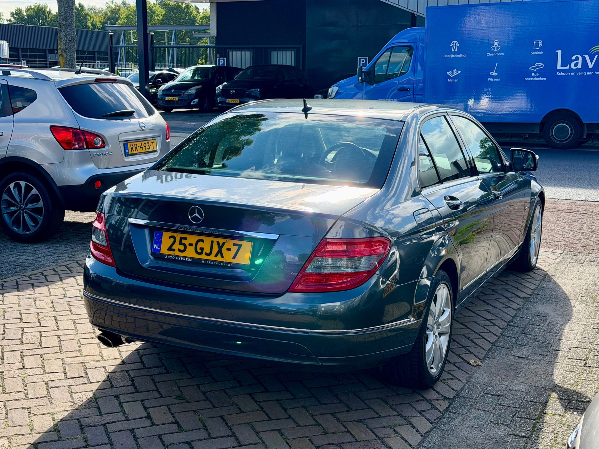 Foto van Mercedes-Benz C 200 Kompressor