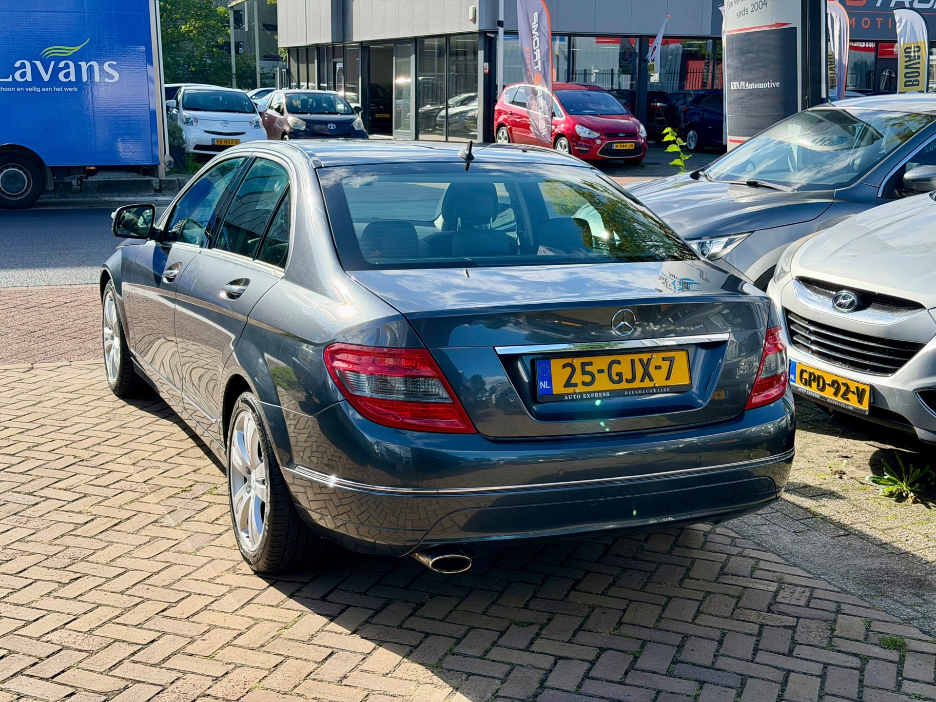 Foto van Mercedes-Benz C 200 Kompressor