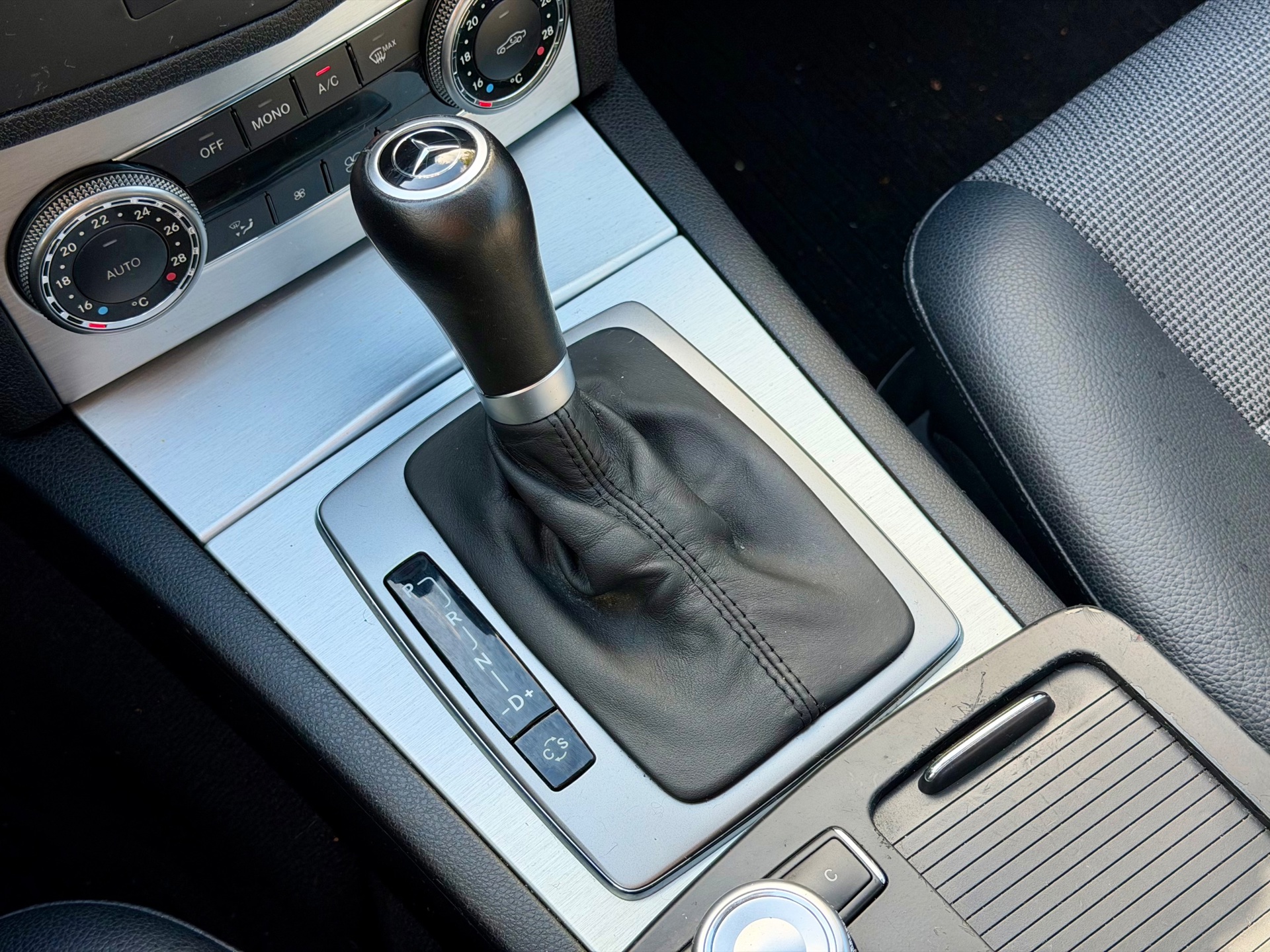 Foto van Mercedes-Benz C 200 Kompressor