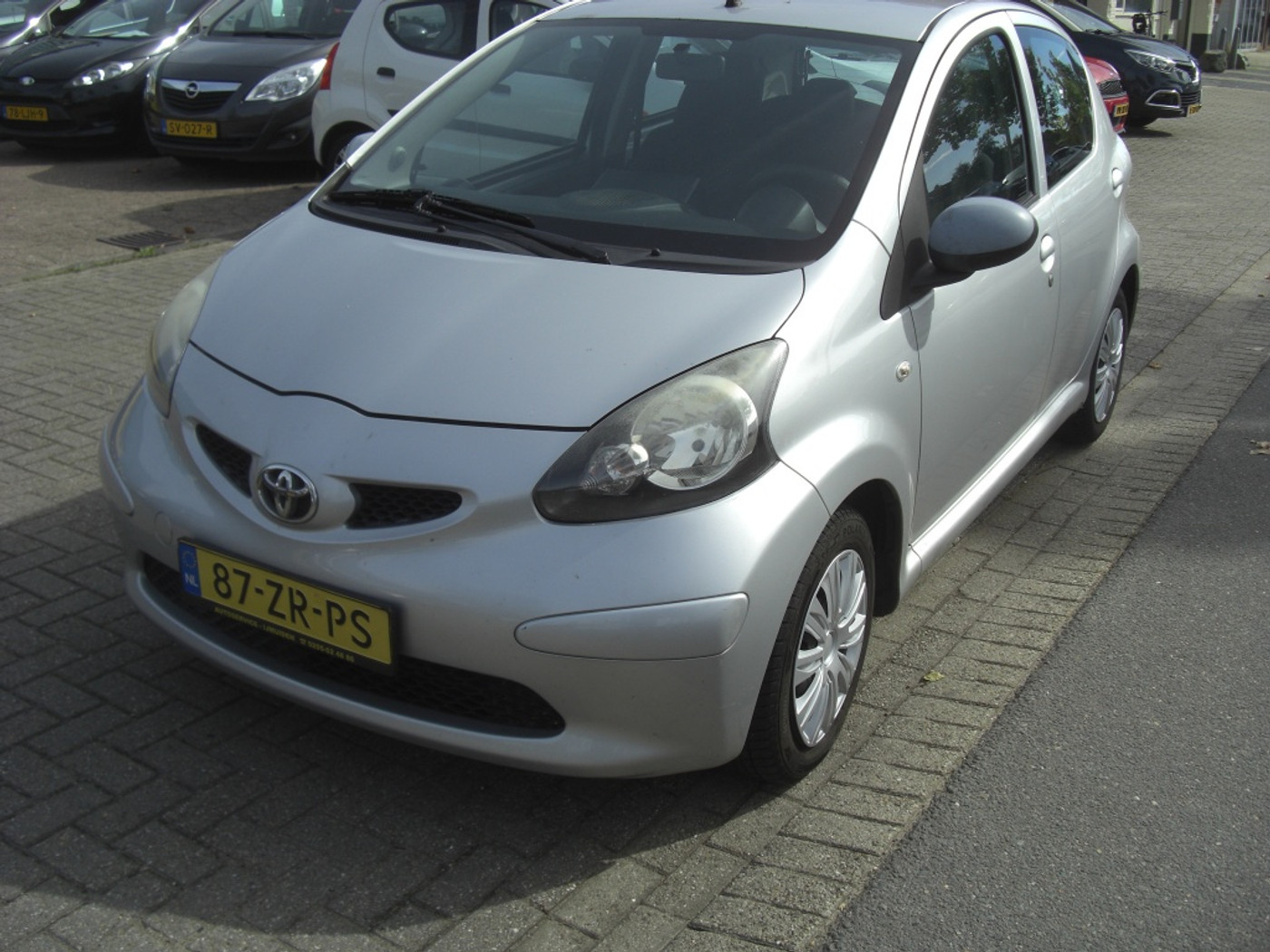 Toyota Toyota Aygo 1.0-12V + 2008 - voorkant