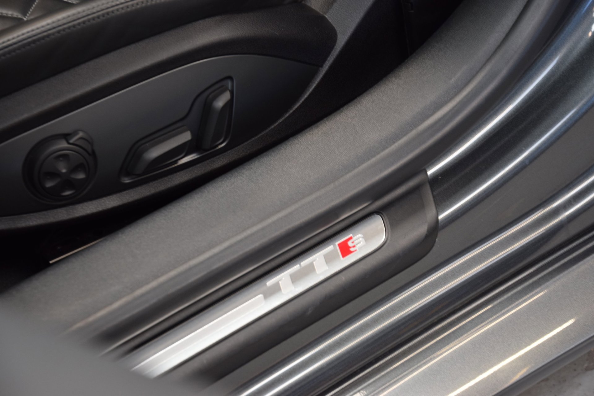 Foto van Audi TTS Roadster