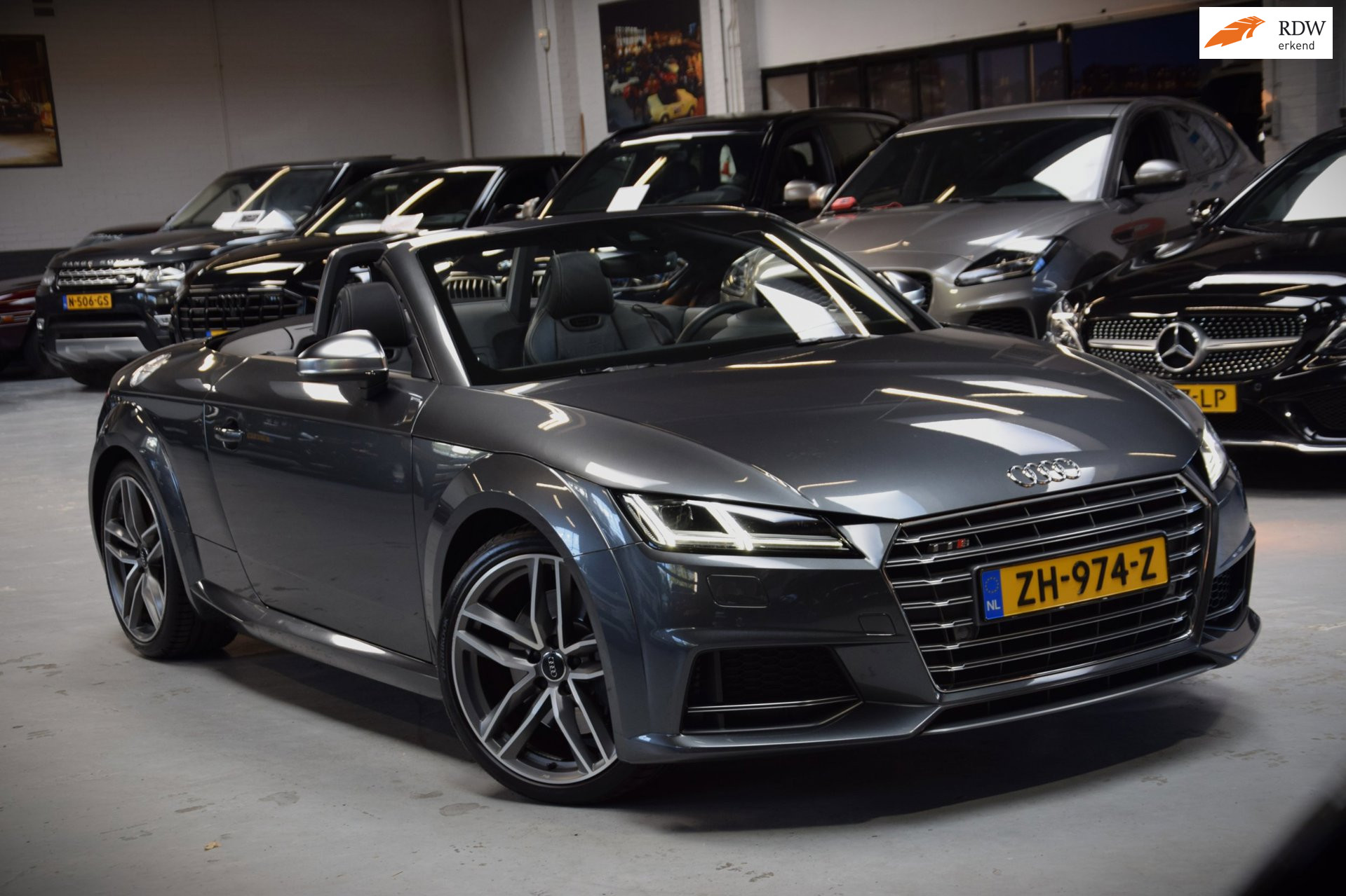 Audi TTS Roadster 2.0 TFSI TTS Quattro|Navi|310pk!!|Dealer onderhouden|Airscarf|RS-Seats 2016 - voorkant