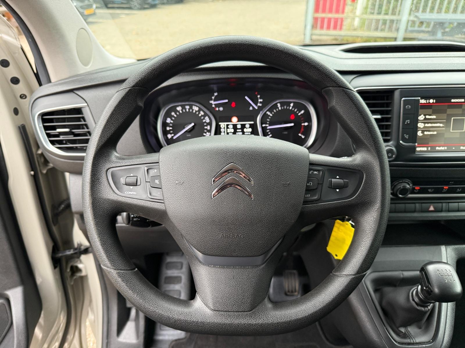 Foto van Citroen Spacetourer