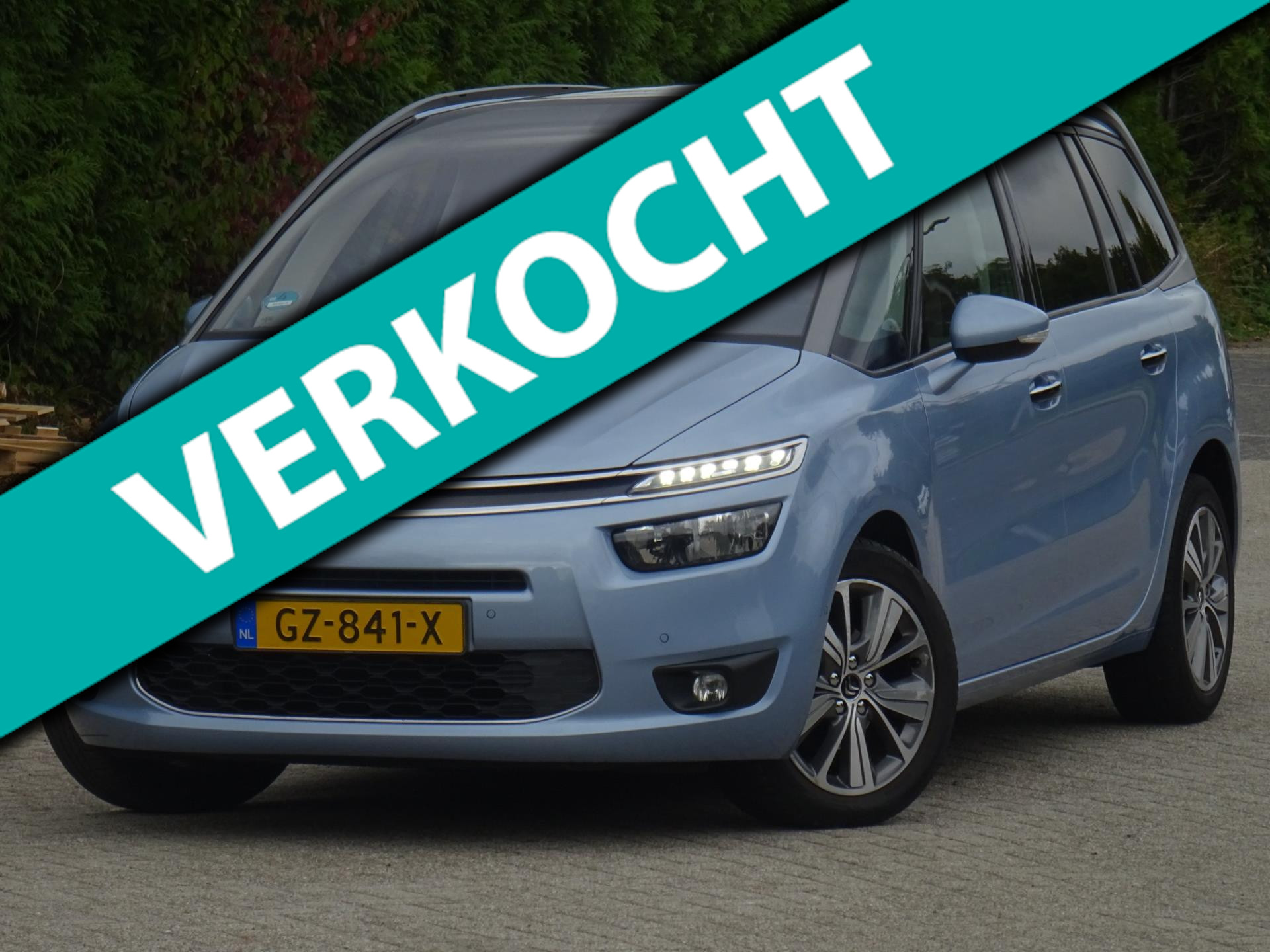 Citroen C4 Picasso 1.2 PureTech NAP/PANO/NAVI/MASSAGE 2015 - voorkant
