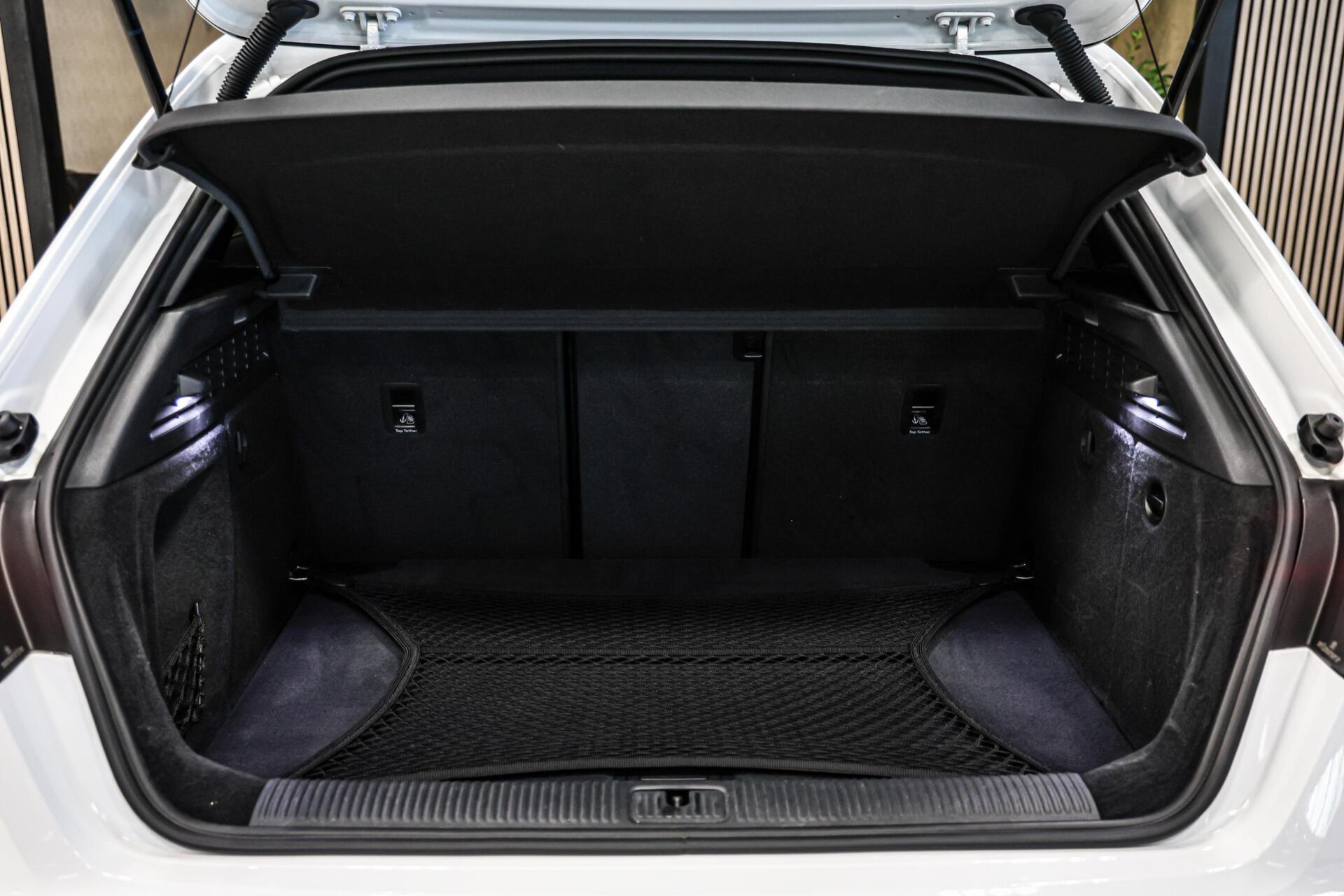 Foto van Audi S3 Sportback
