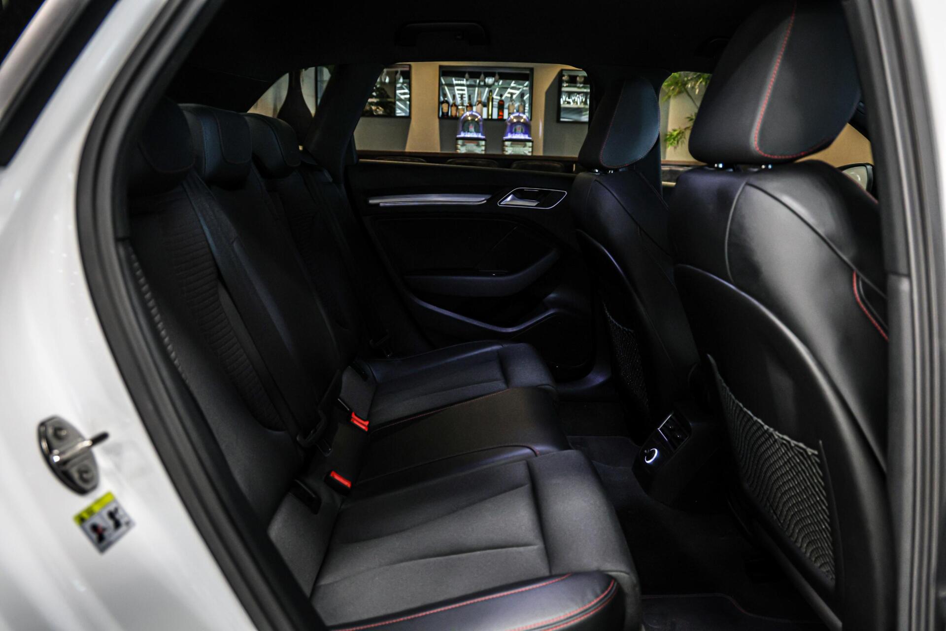 Foto van Audi S3 Sportback