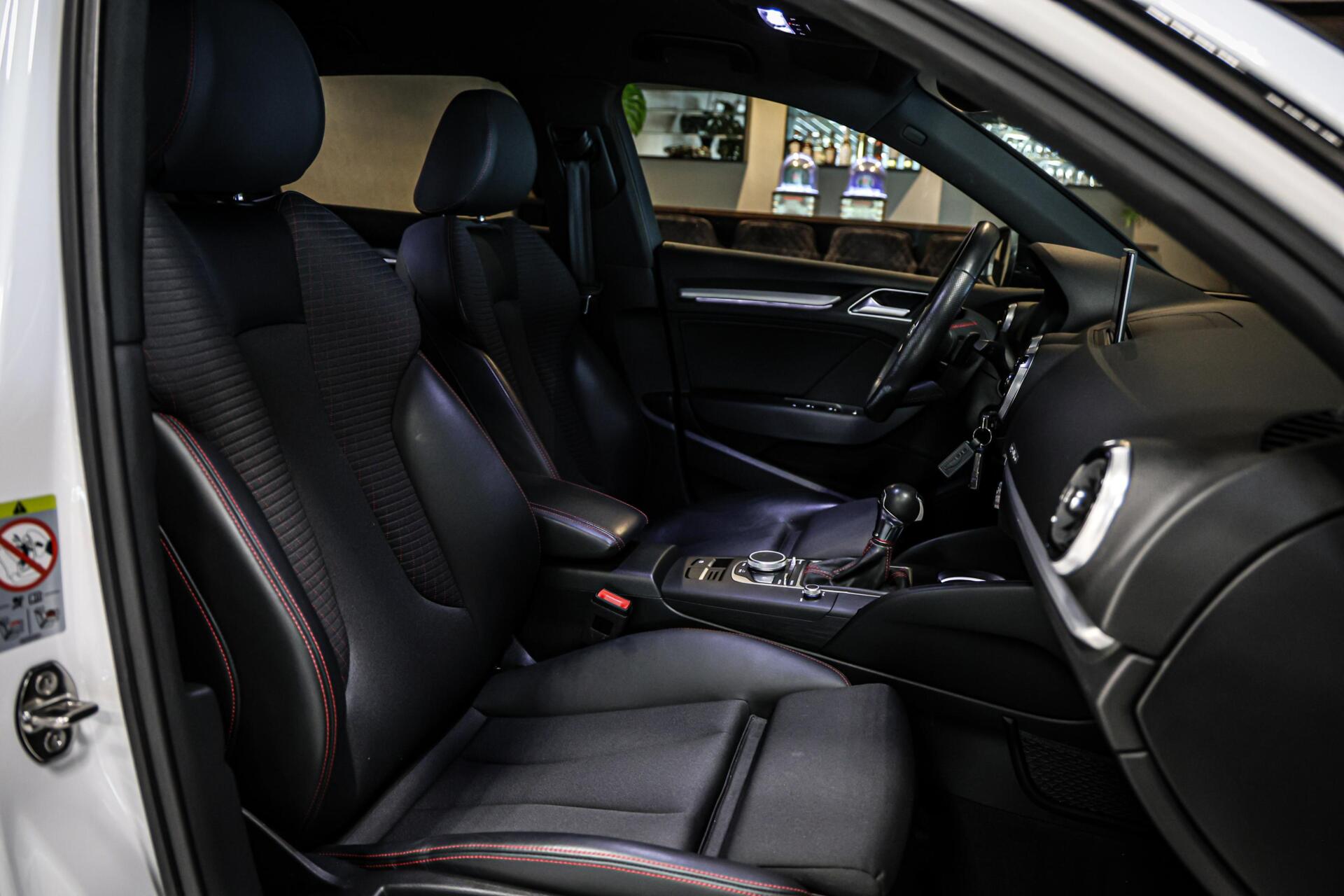 Foto van Audi S3 Sportback