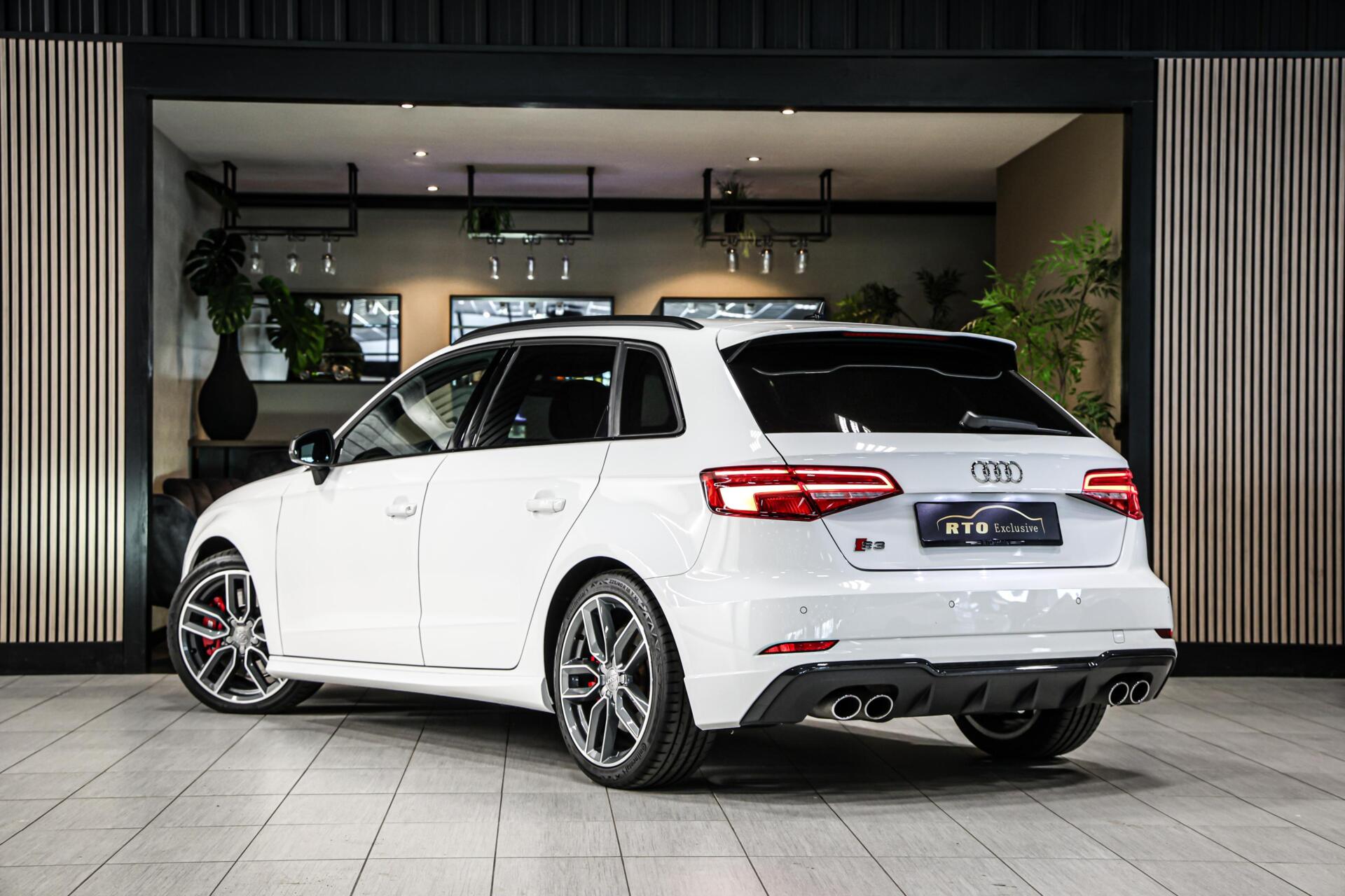 Foto van Audi S3 Sportback