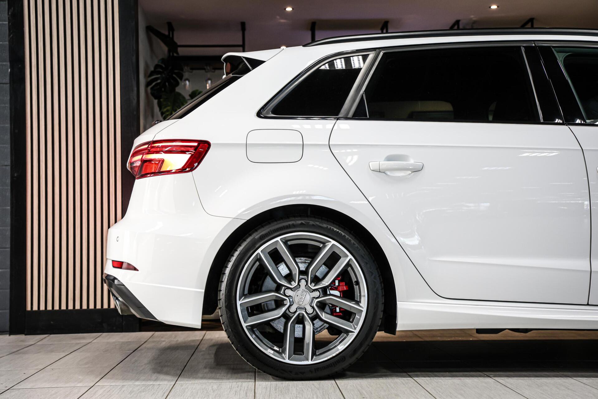 Foto van Audi S3 Sportback