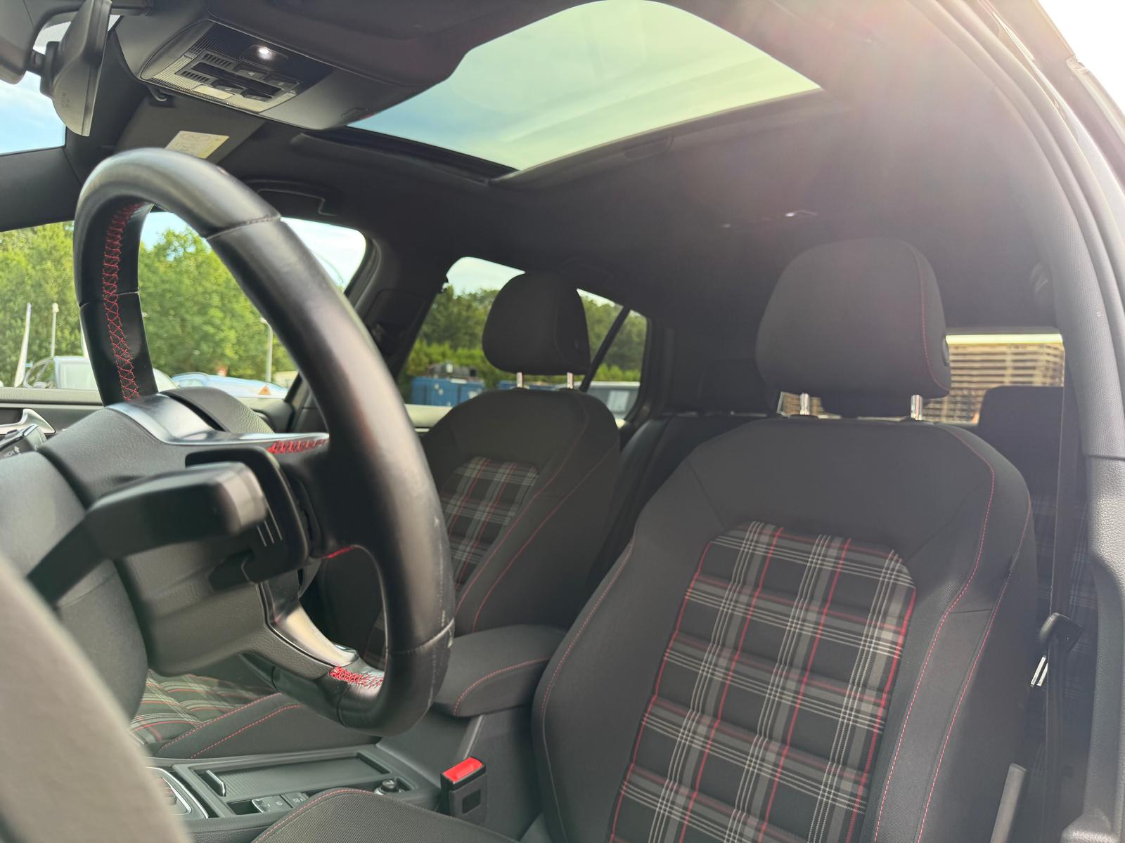 Foto van Volkswagen Golf