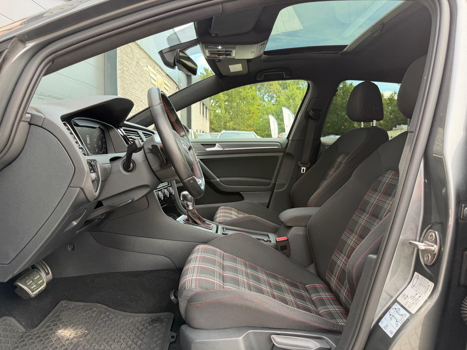 Foto van Volkswagen Golf