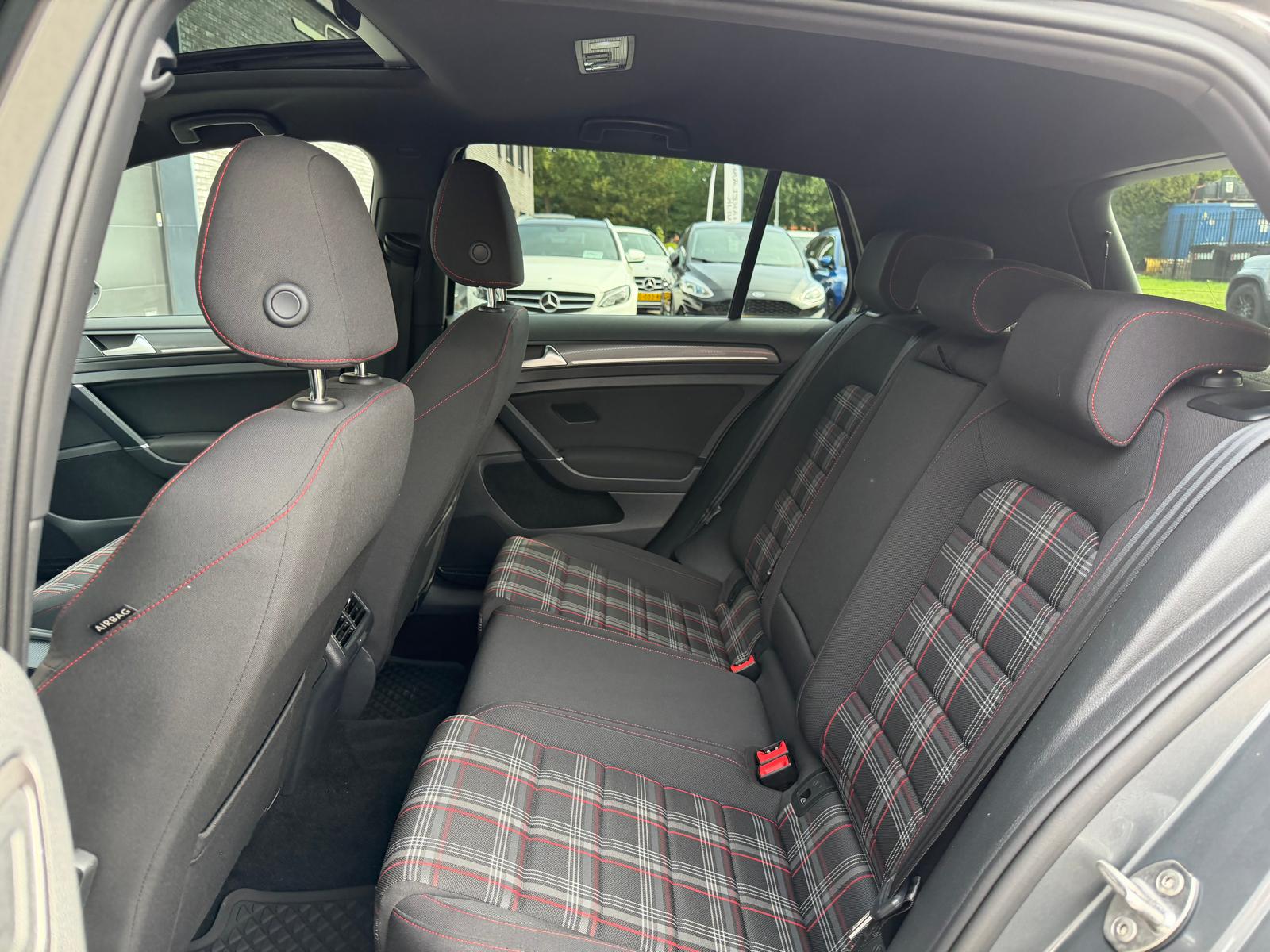 Foto van Volkswagen Golf