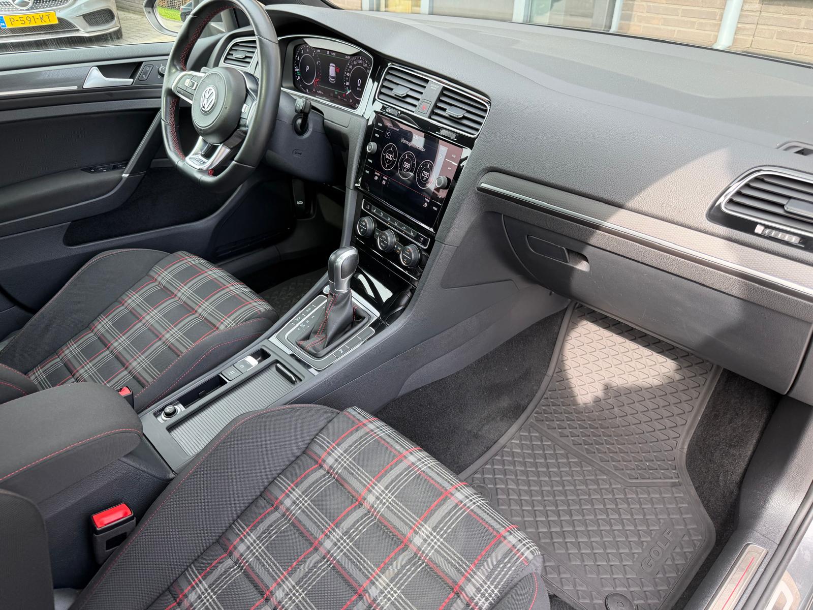 Foto van Volkswagen Golf