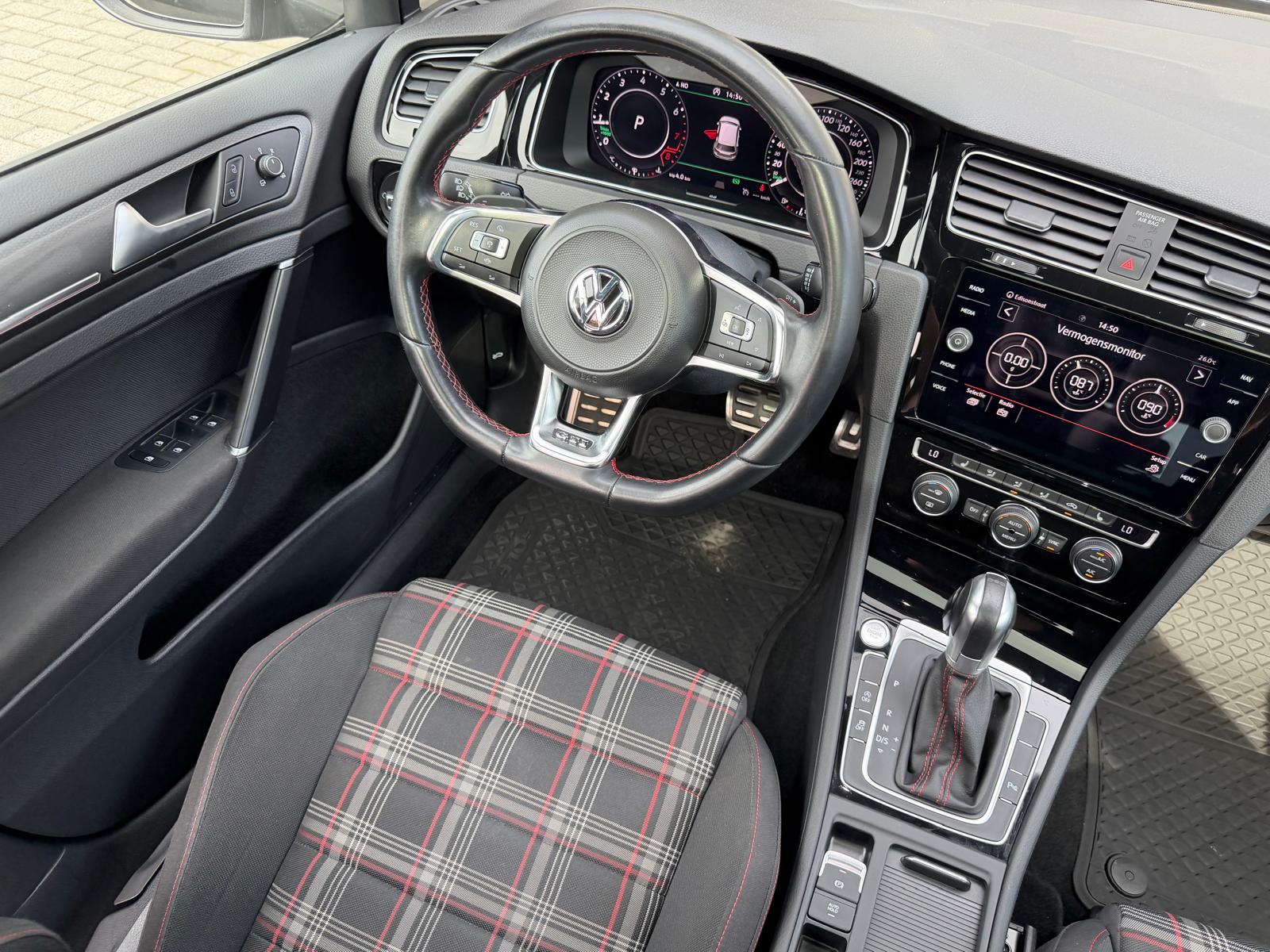 Foto van Volkswagen Golf