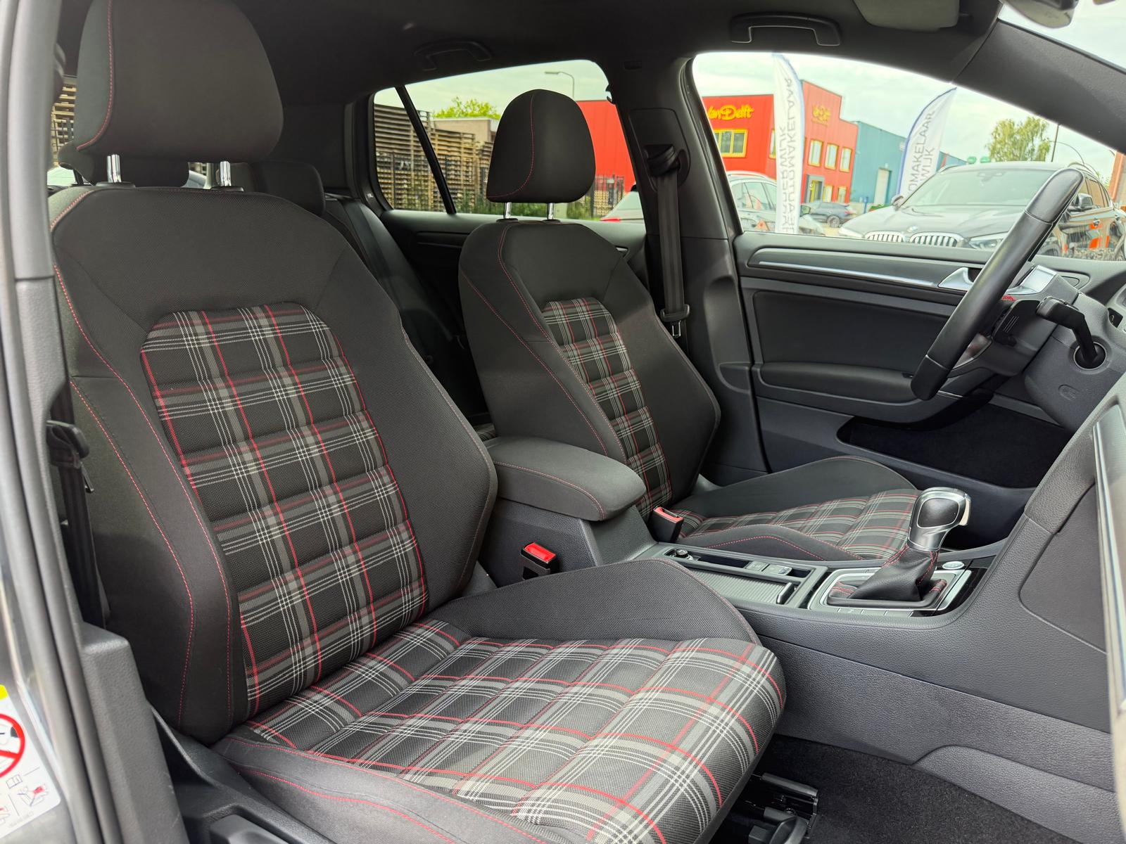Foto van Volkswagen Golf