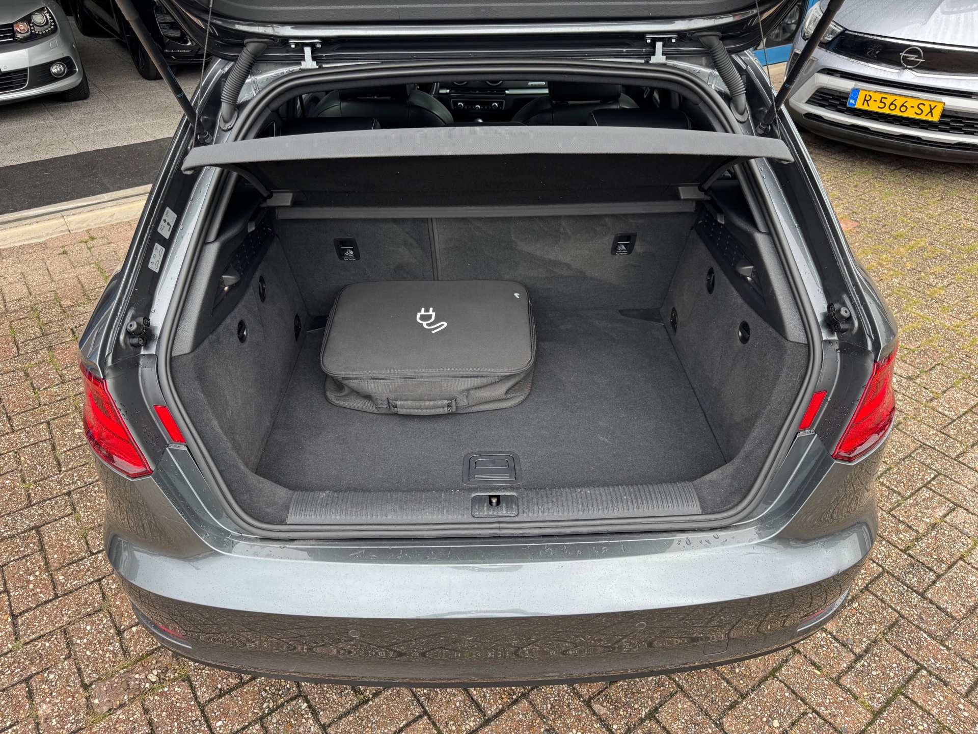 Foto van Audi A3 Sportback E-tron