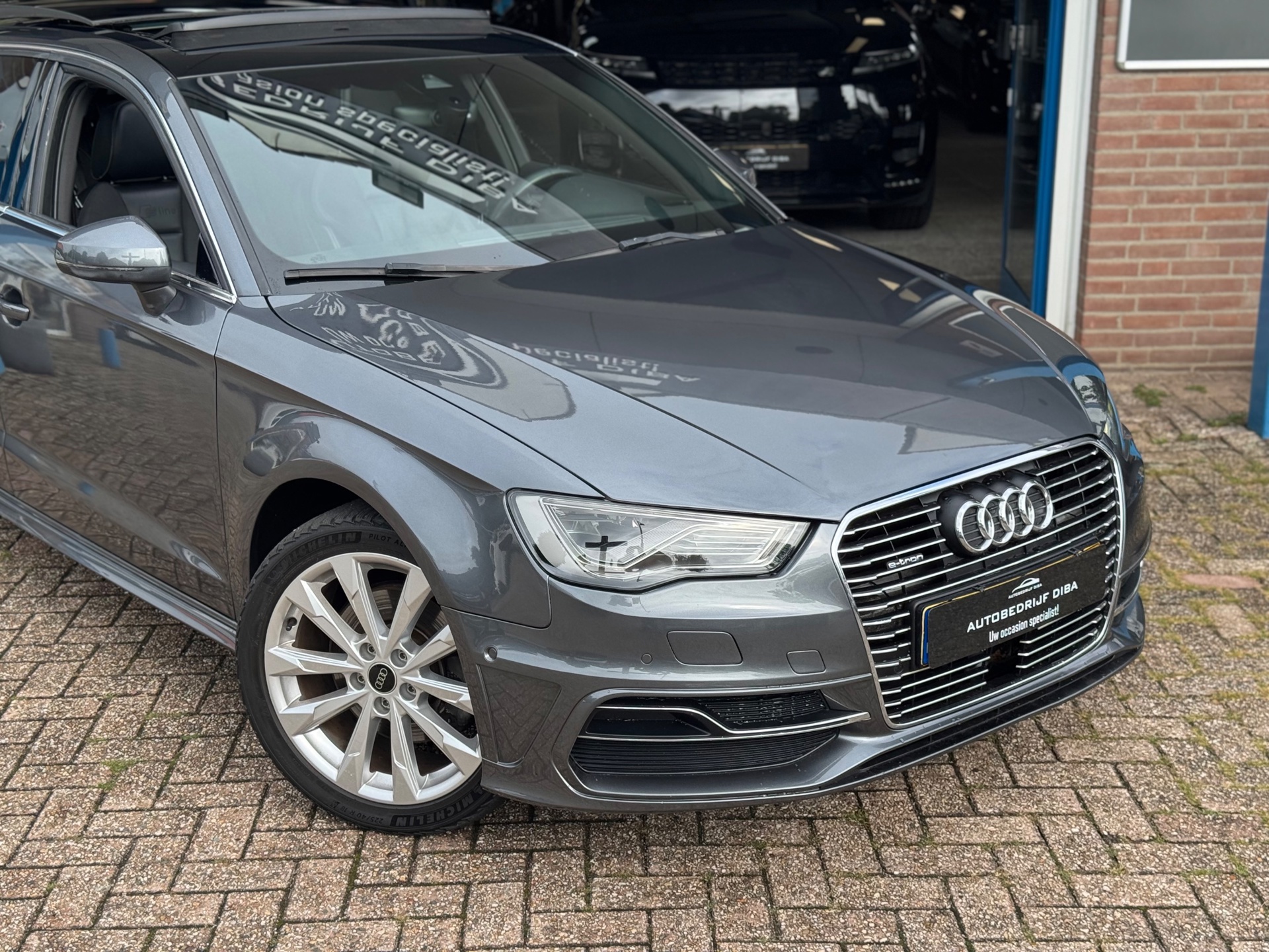 Foto van Audi A3 Sportback E-tron