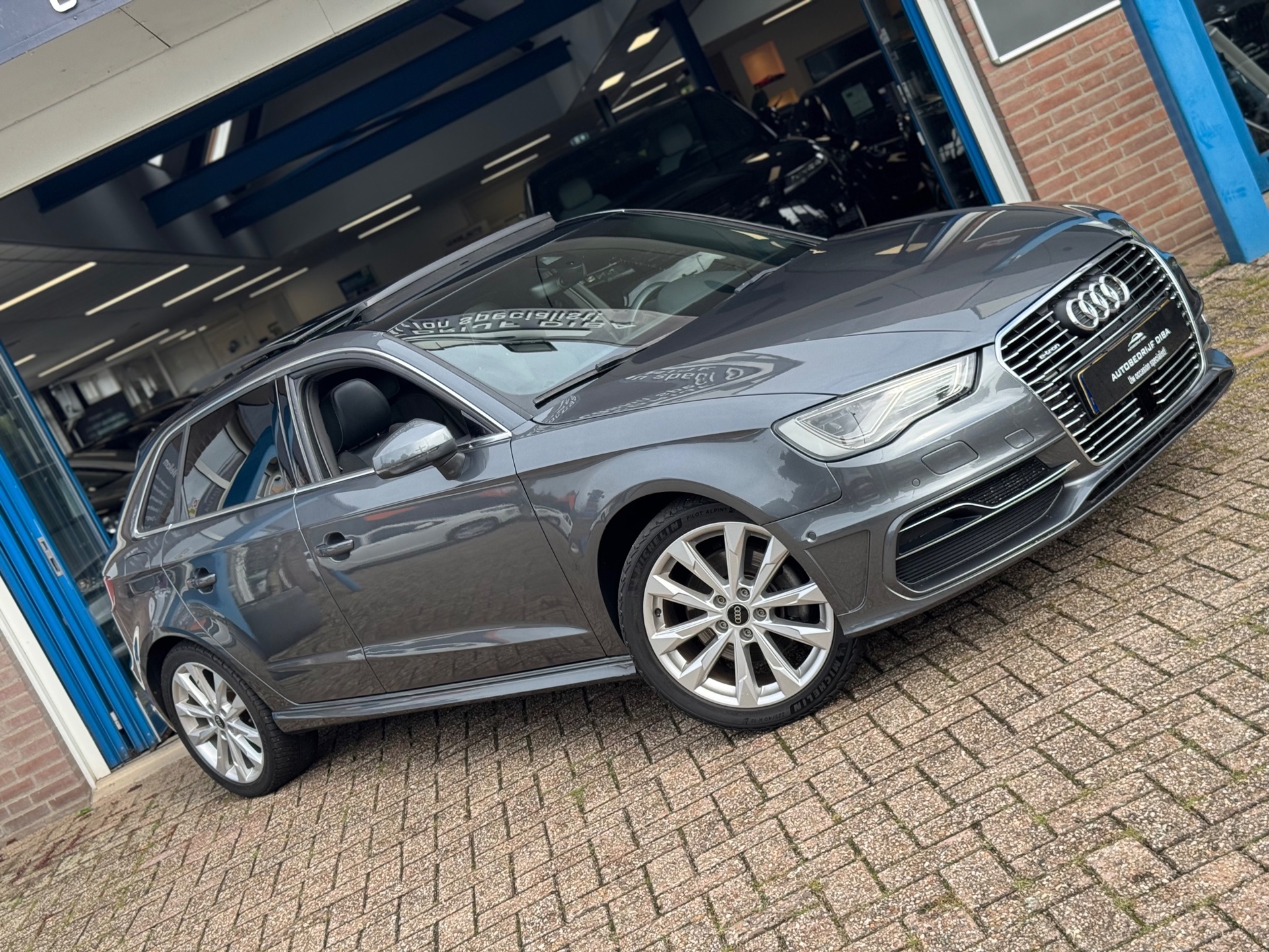 Foto van Audi A3 Sportback E-tron