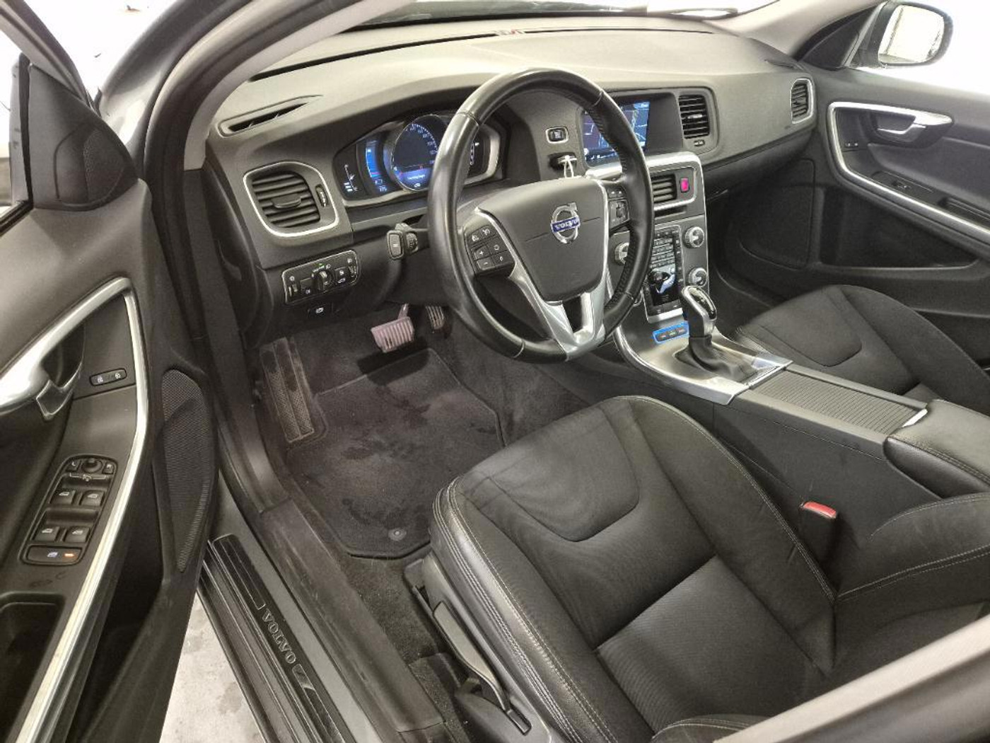 Foto van Volvo V60 Twin Engine