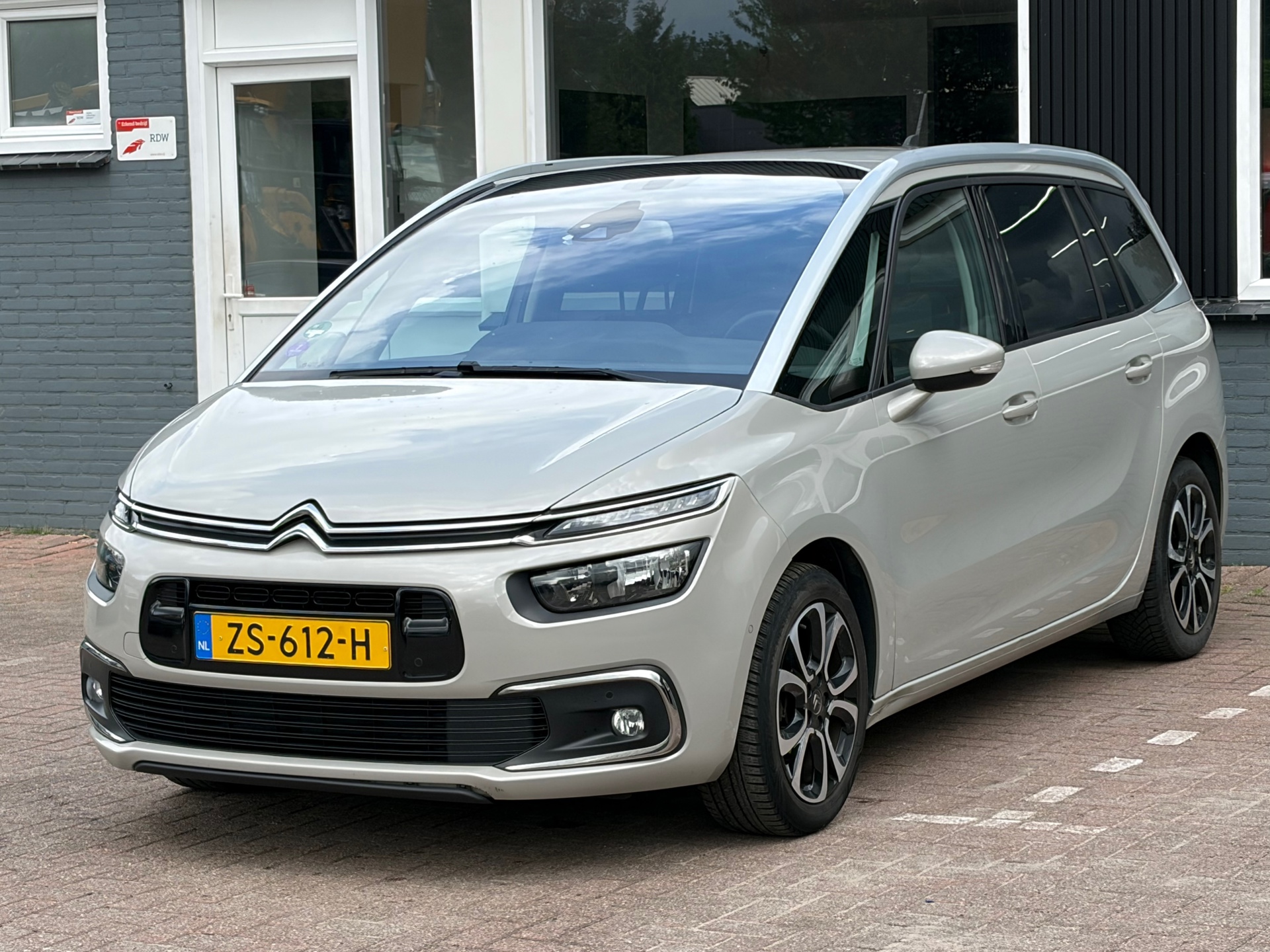 Foto van Citroen C4 Spacetourer