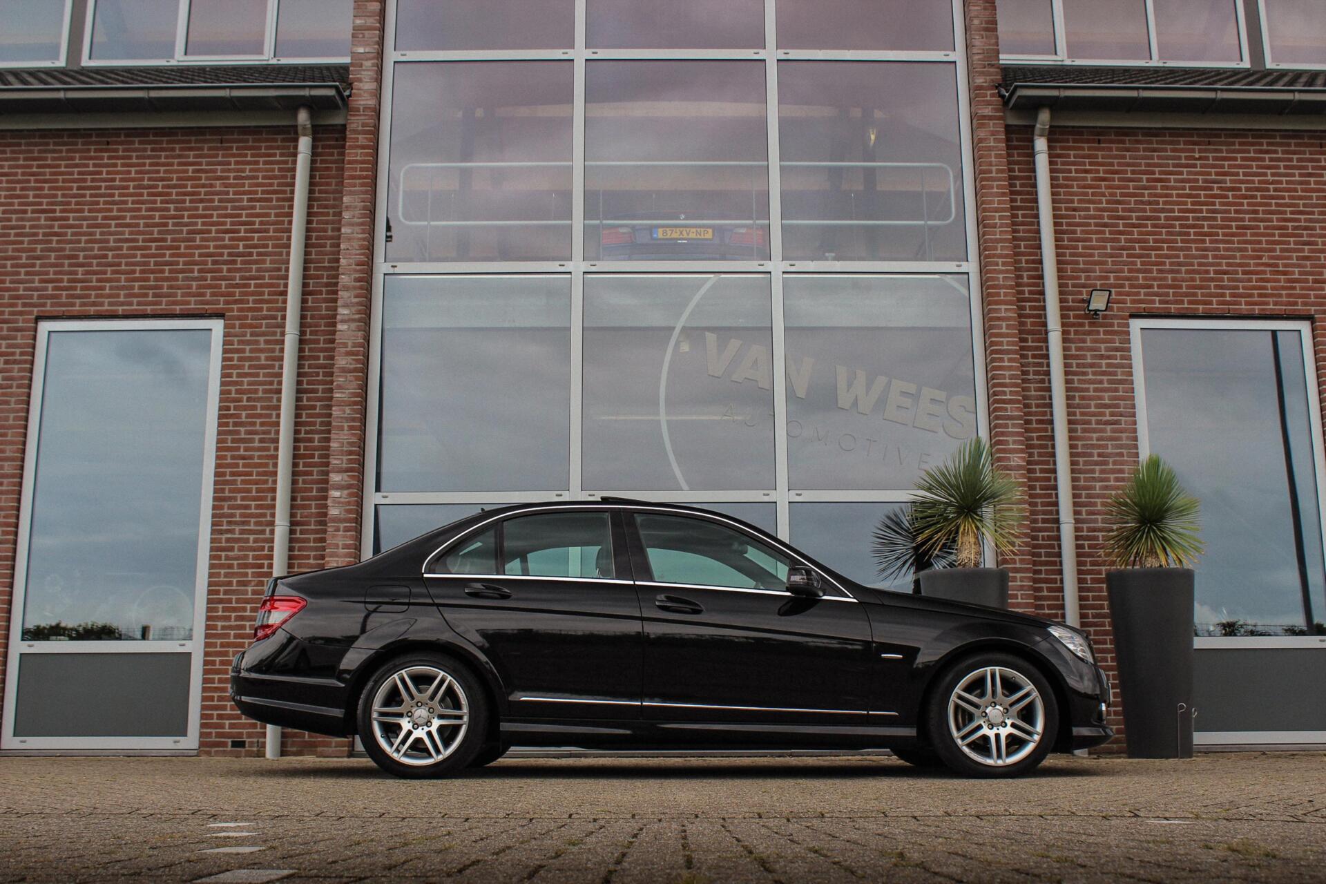 Foto van Mercedes-Benz C 200 Kompressor