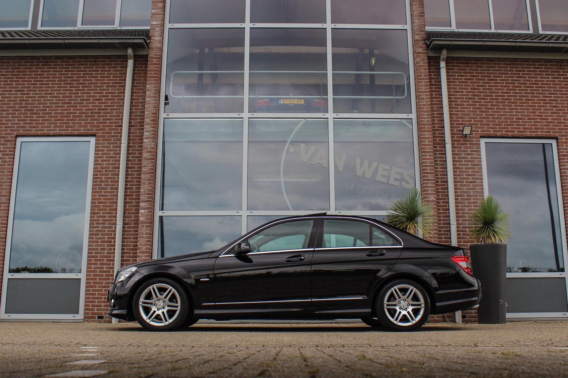 Foto van Mercedes-Benz C 200 Kompressor