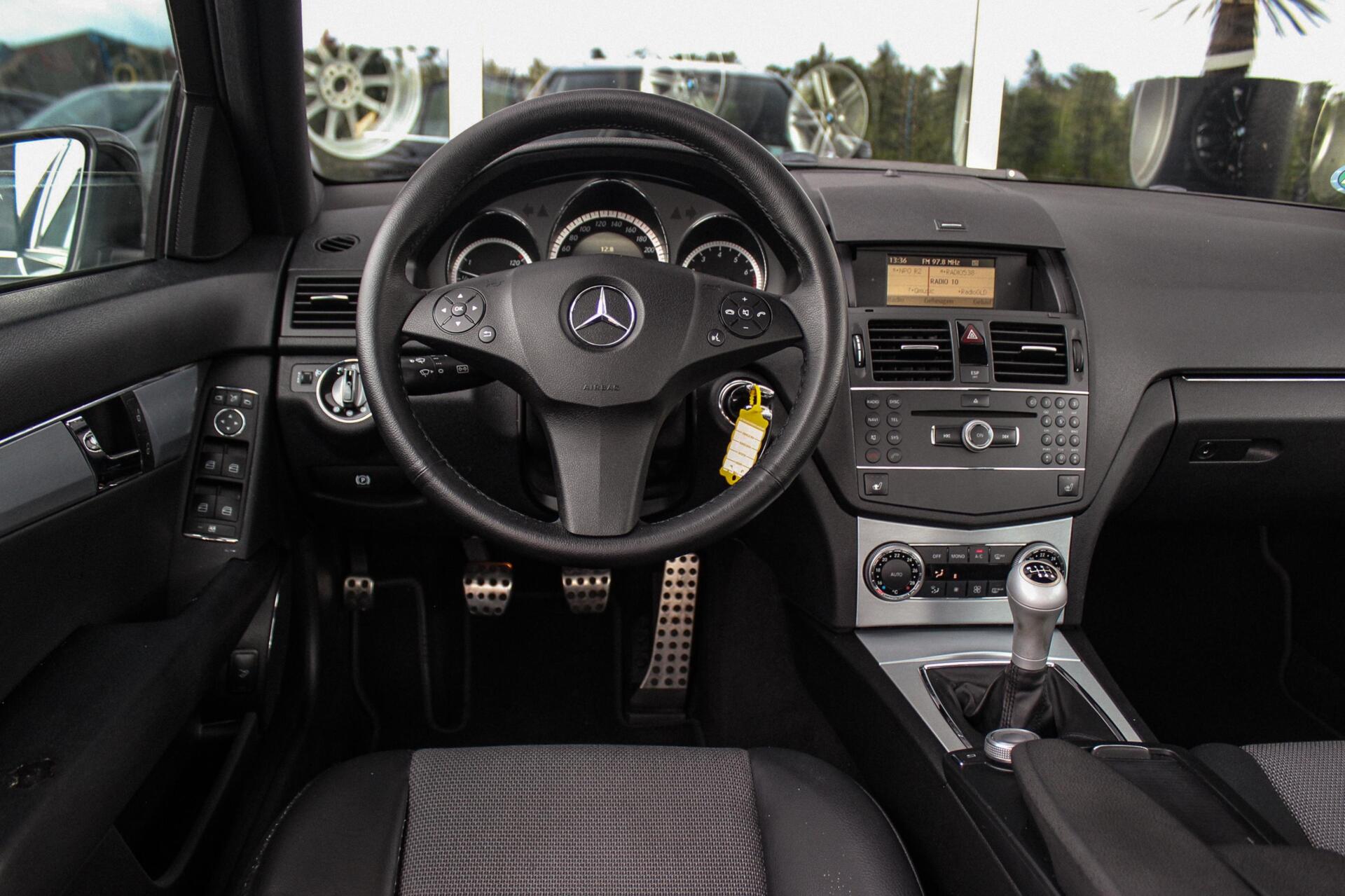 Foto van Mercedes-Benz C 200 Kompressor