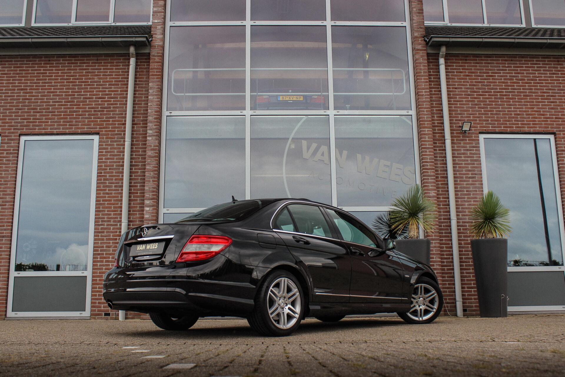 Foto van Mercedes-Benz C 200 Kompressor