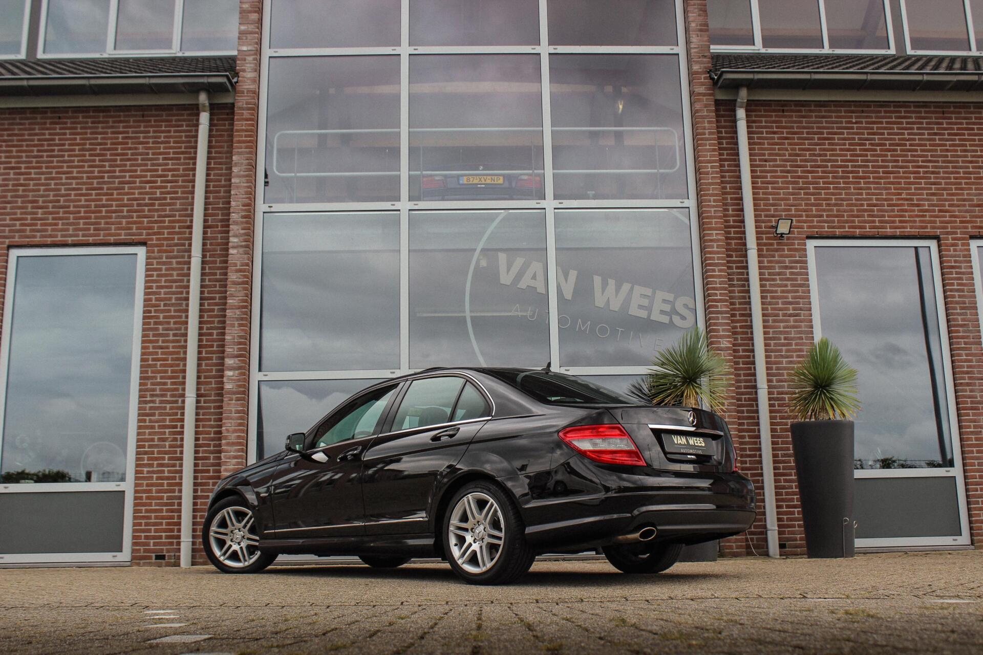 Foto van Mercedes-Benz C 200 Kompressor