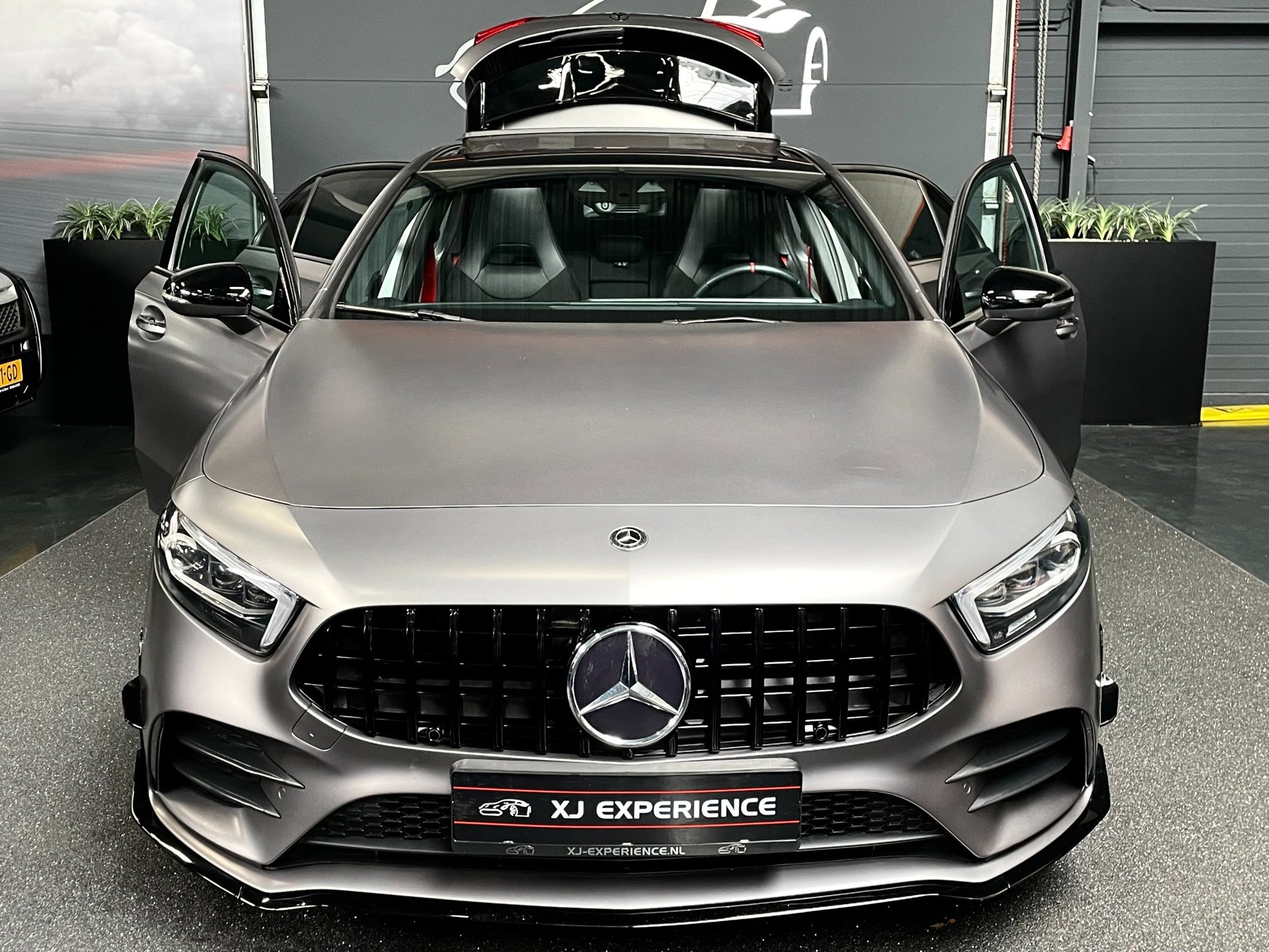 Foto van Mercedes-Benz A 180