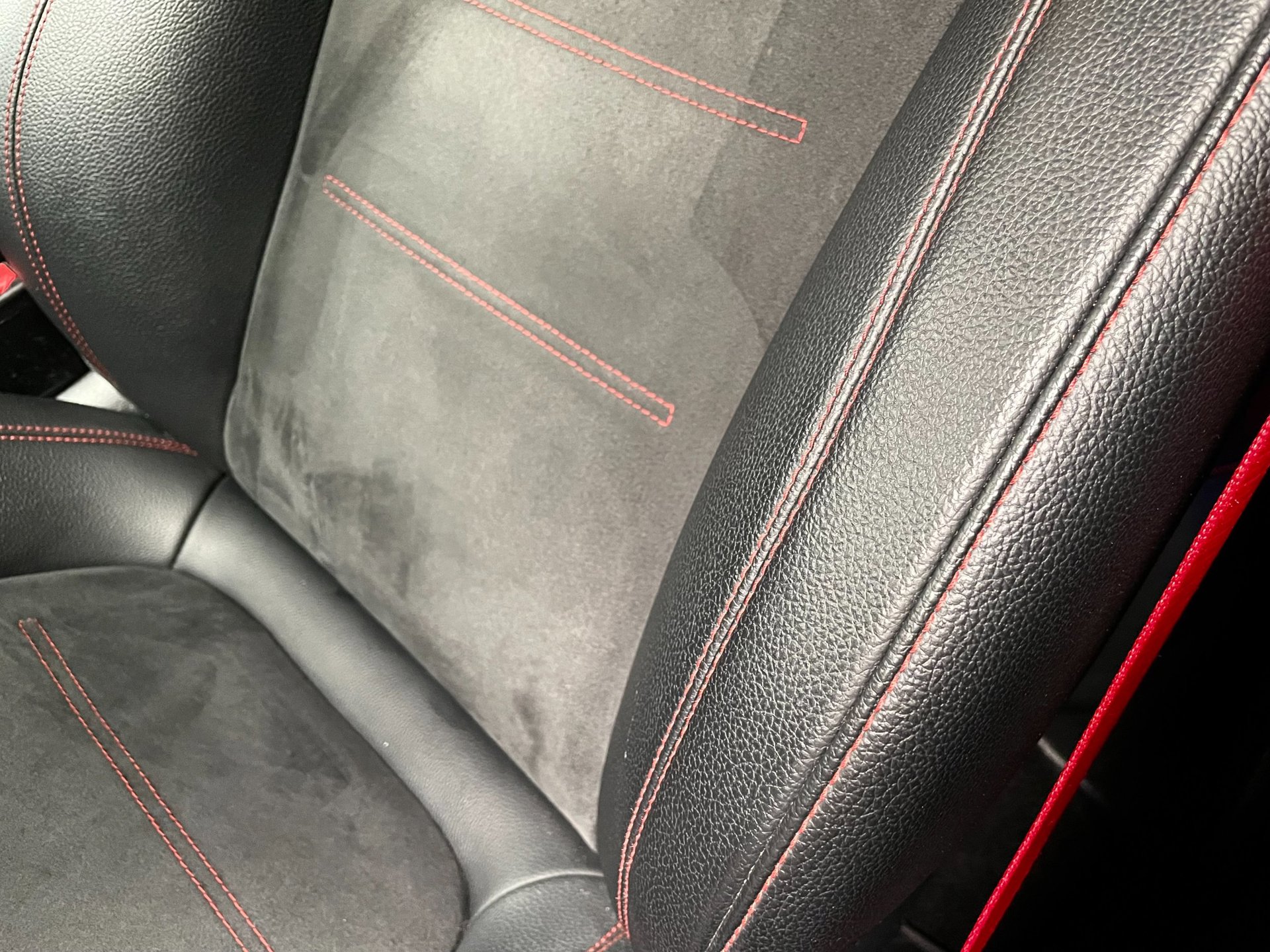 Foto van Mercedes-Benz A 180