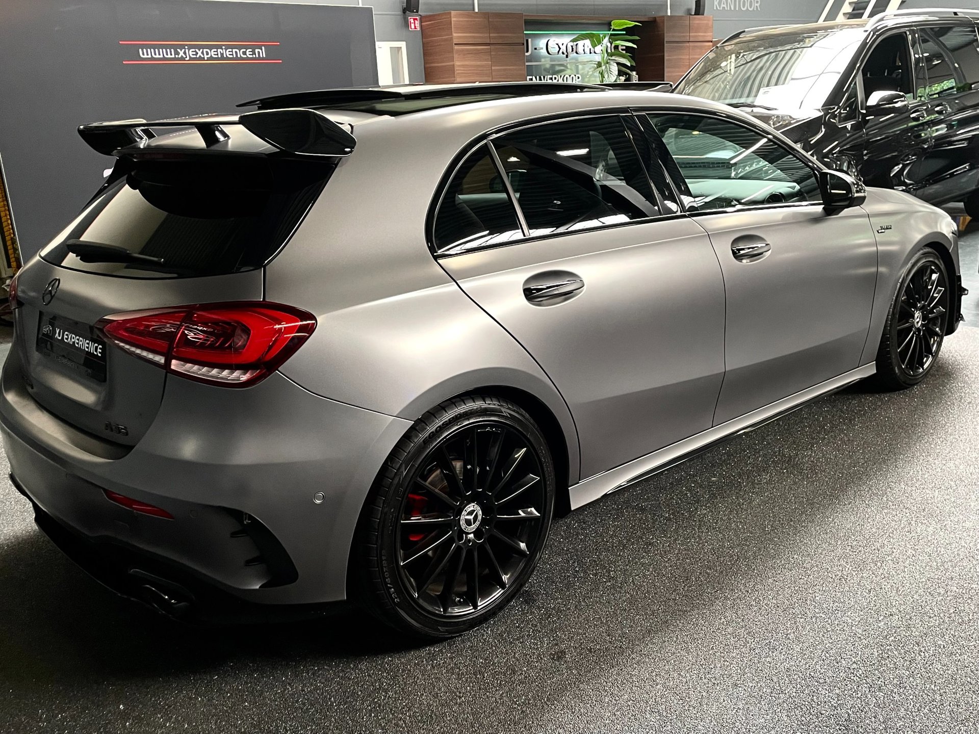 Foto van Mercedes-Benz A 180