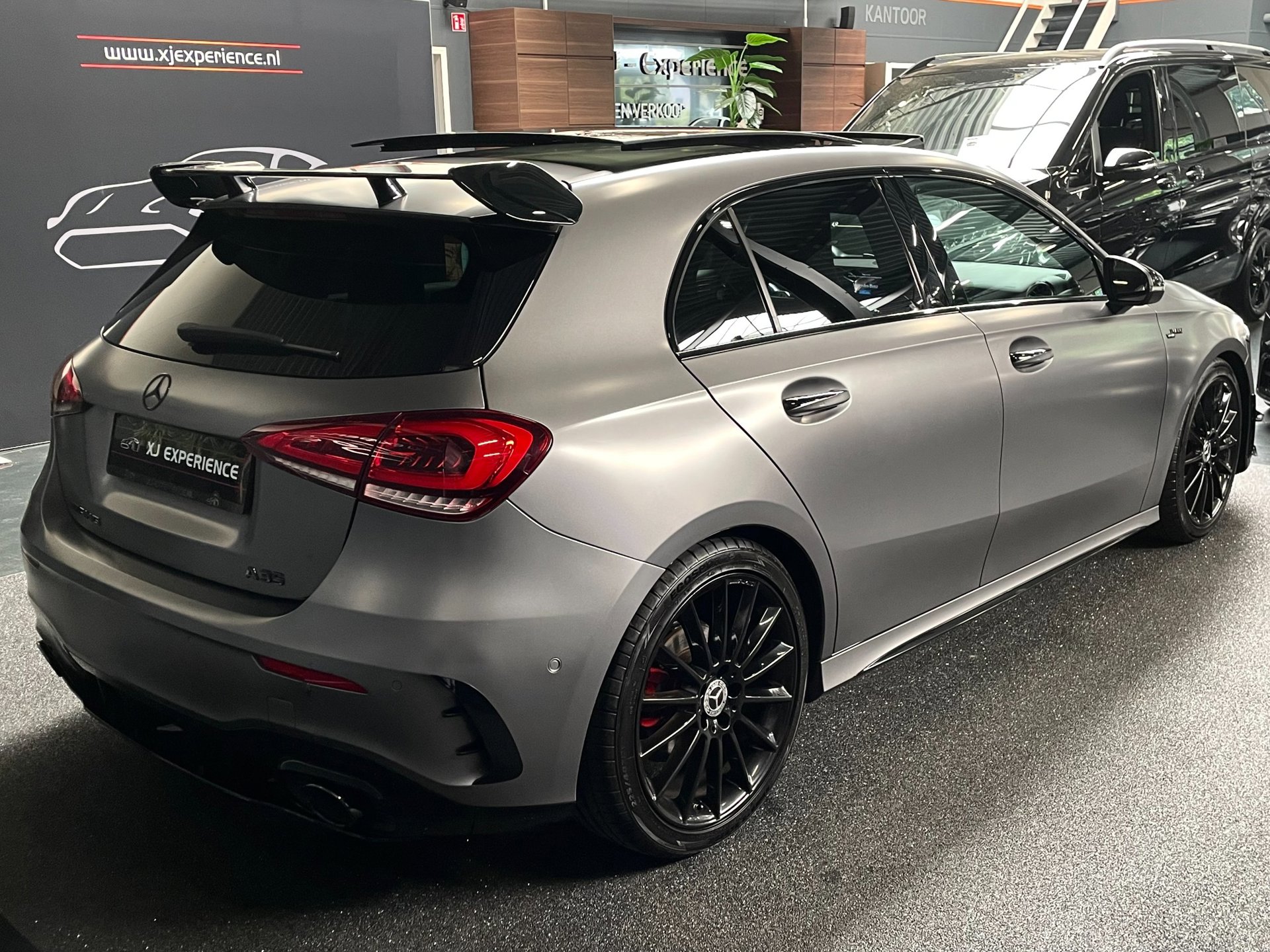 Foto van Mercedes-Benz A 180
