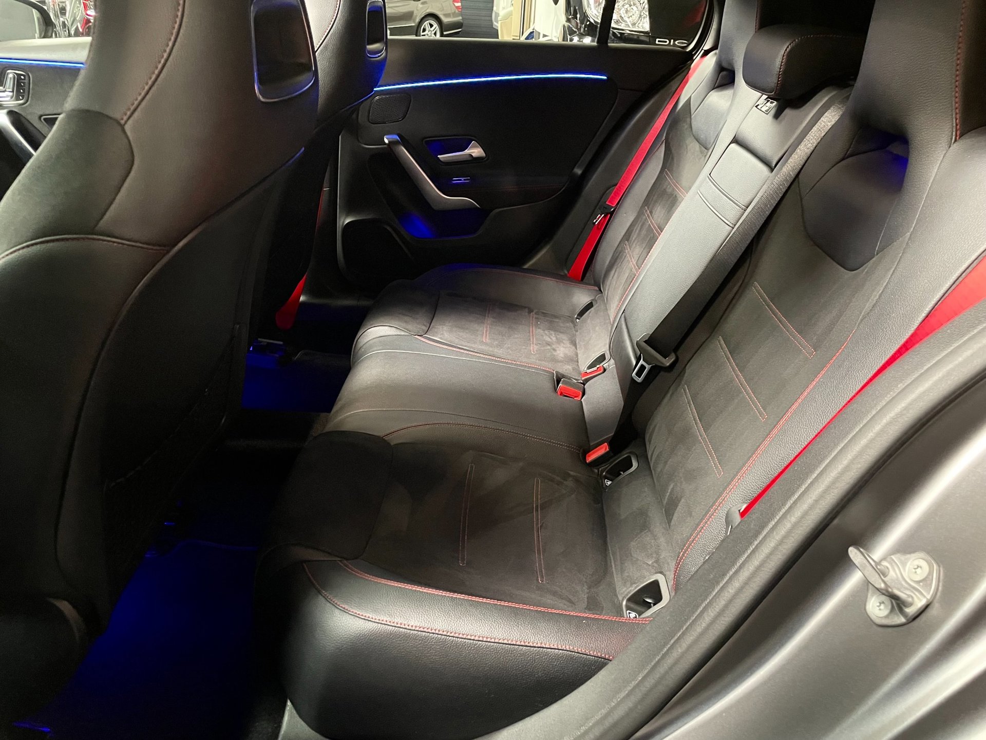 Foto van Mercedes-Benz A 180
