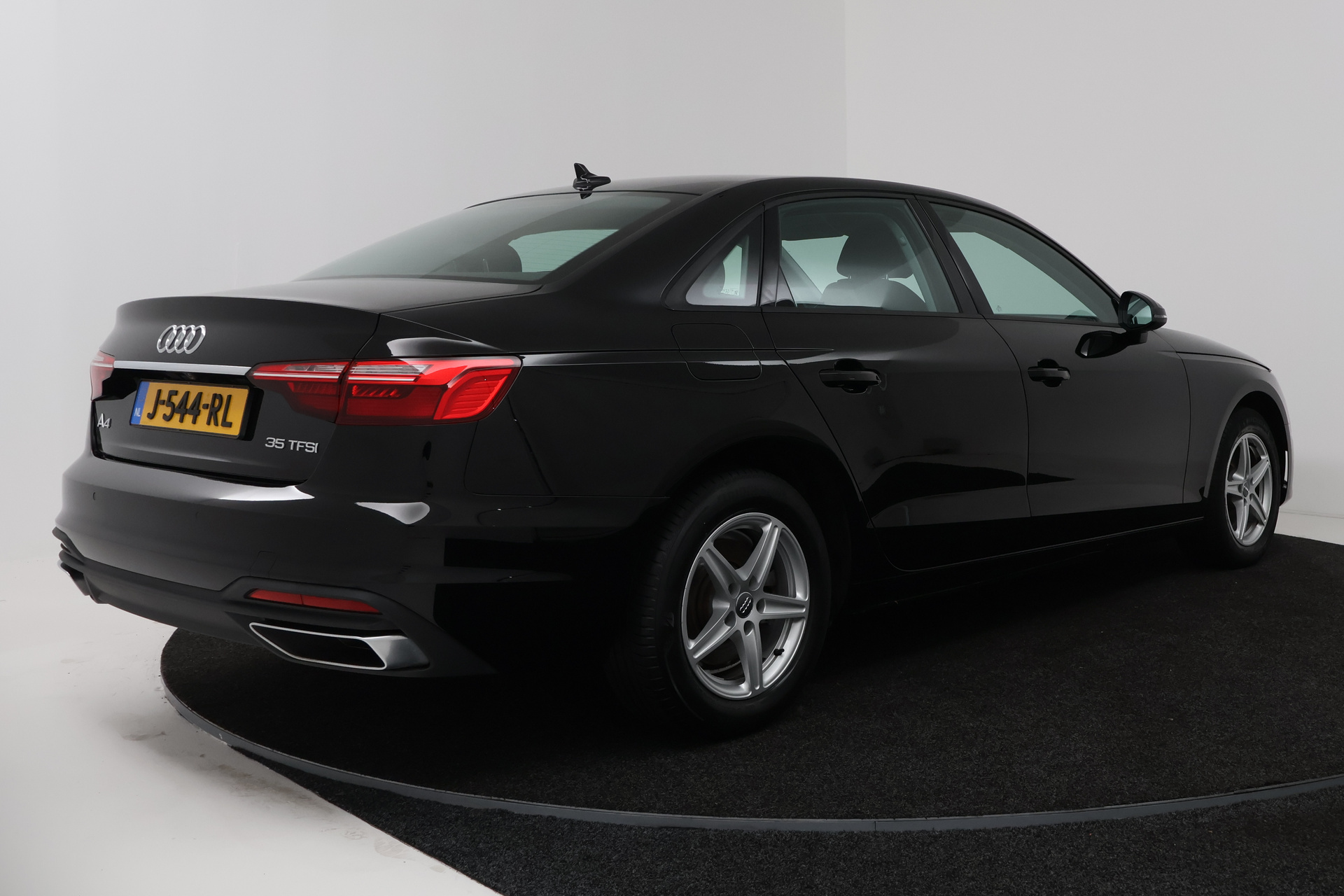 Foto van Audi A4 Limousine