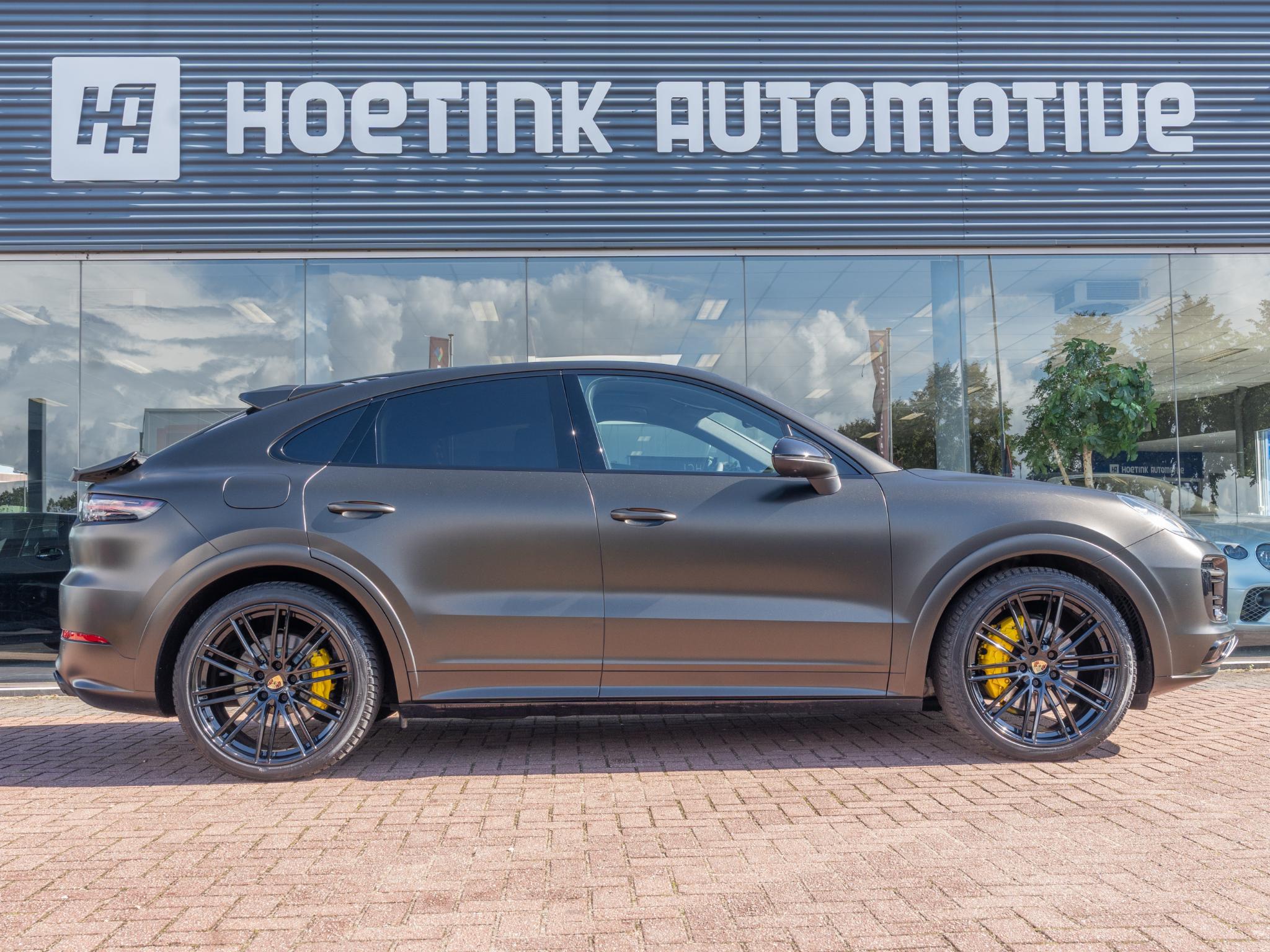Foto van Porsche Cayenne E-hybrid
