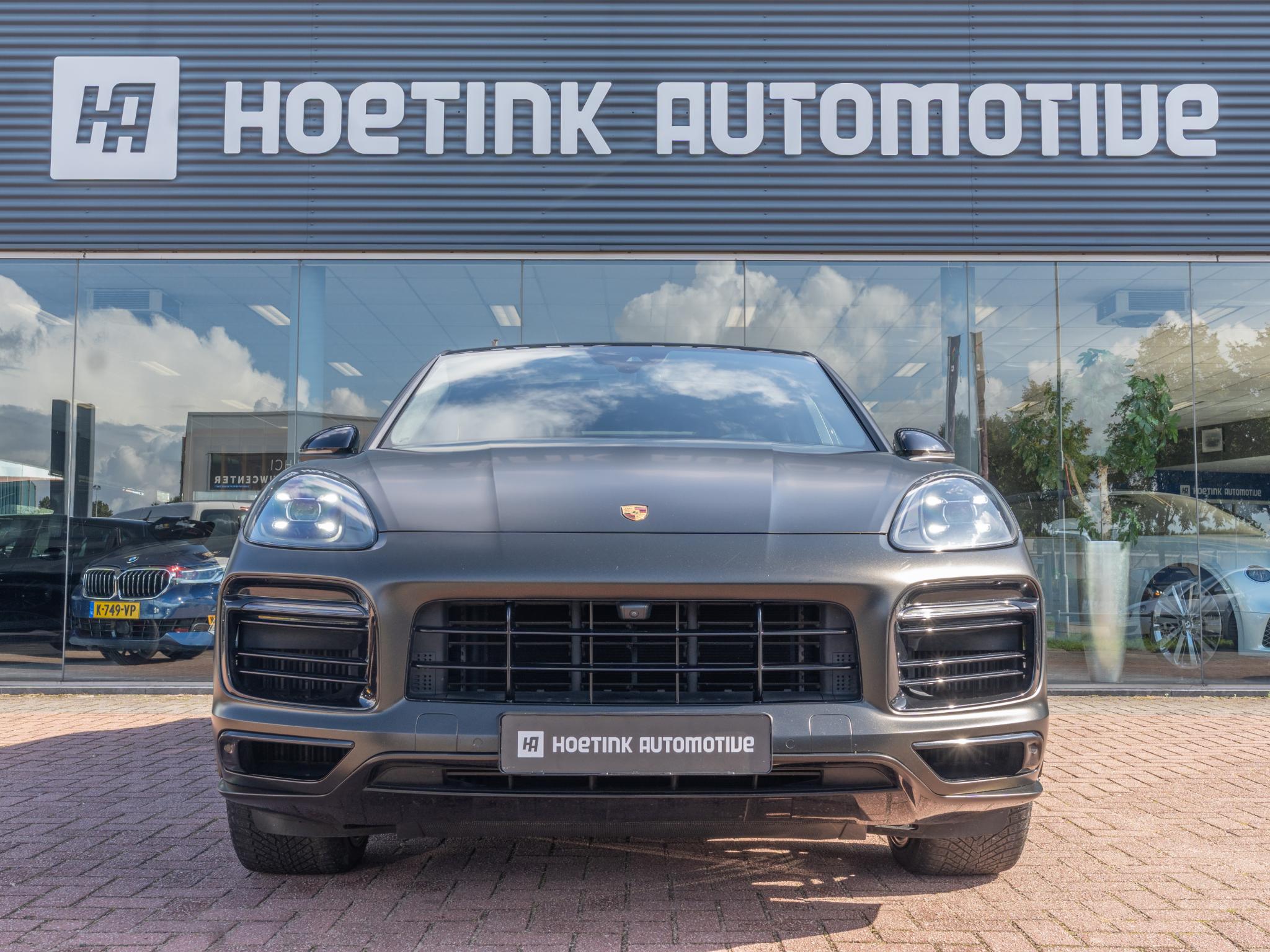 Foto van Porsche Cayenne E-hybrid