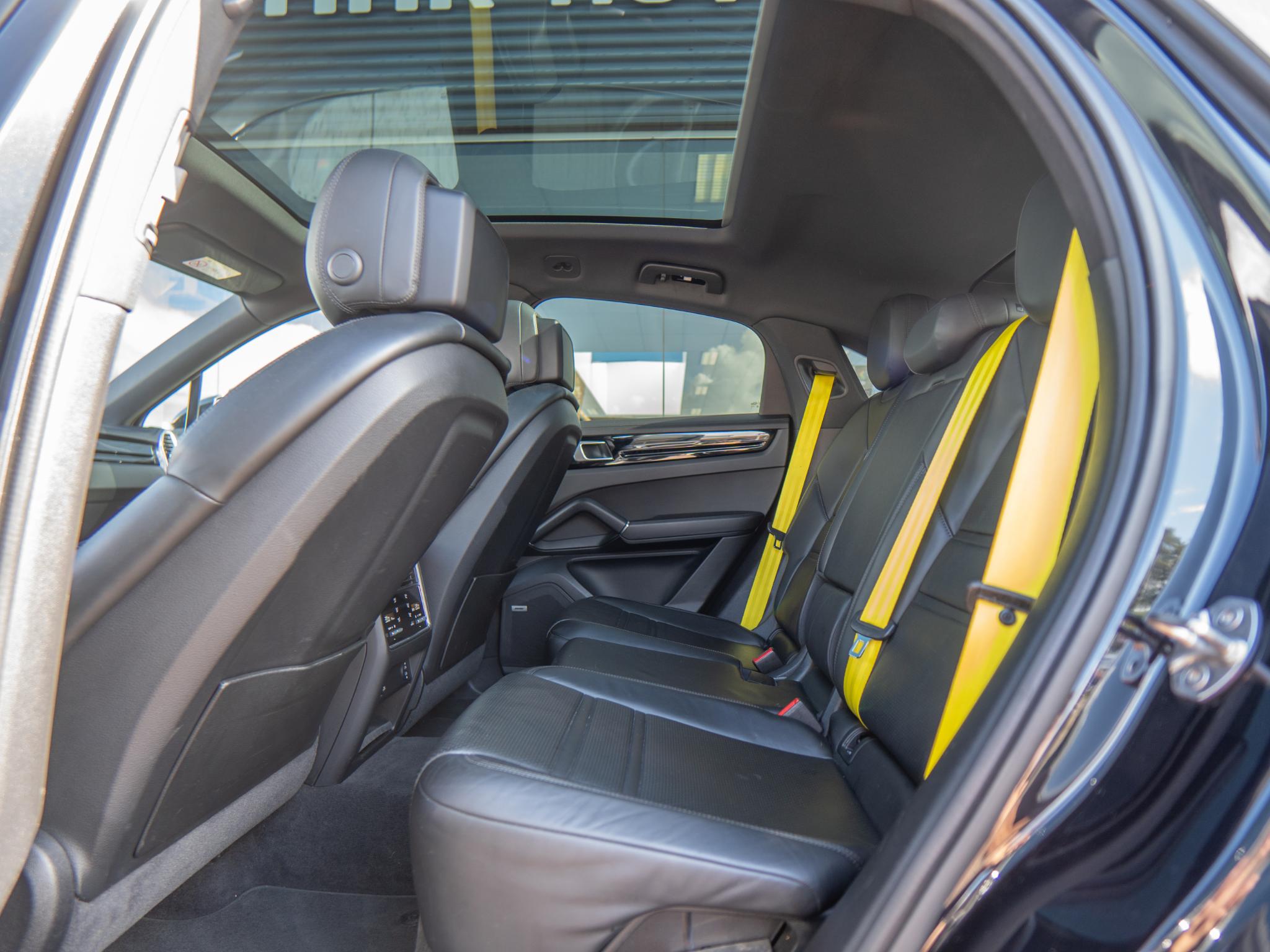 Foto van Porsche Cayenne E-hybrid