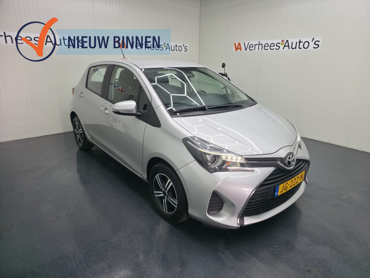 Toyota Toyota Yaris 1.0 VVT-i Trend 2016 - voorkant