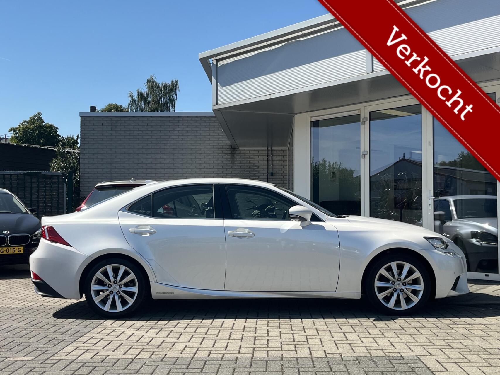 Foto van Lexus Lexus Is300h