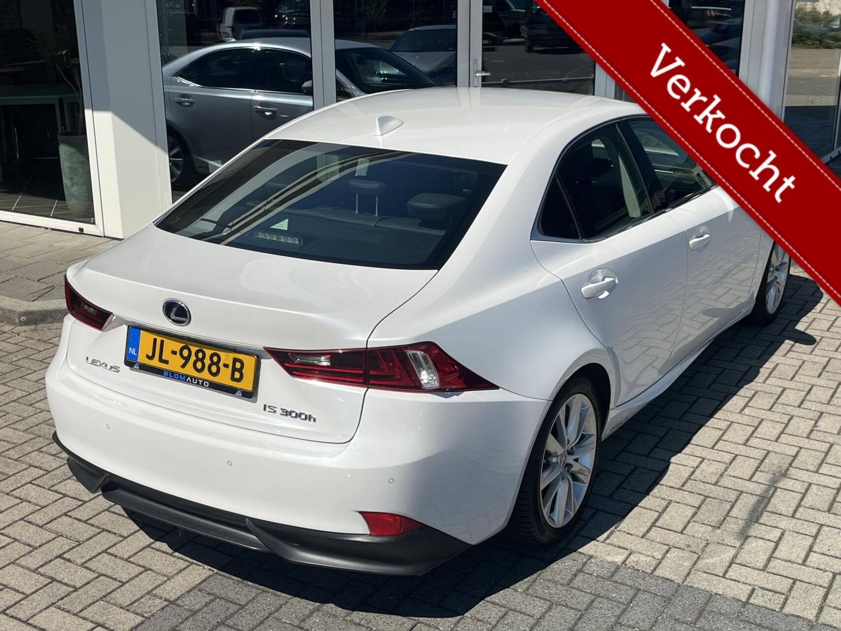 Foto van Lexus Lexus Is300h