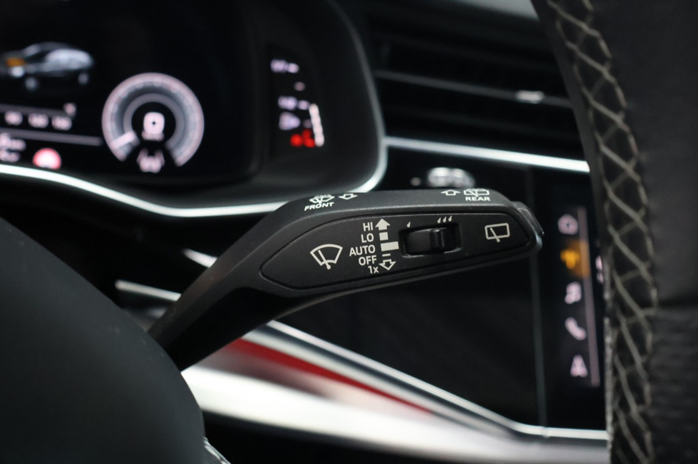 Foto van Audi Q8 55 TFSI E