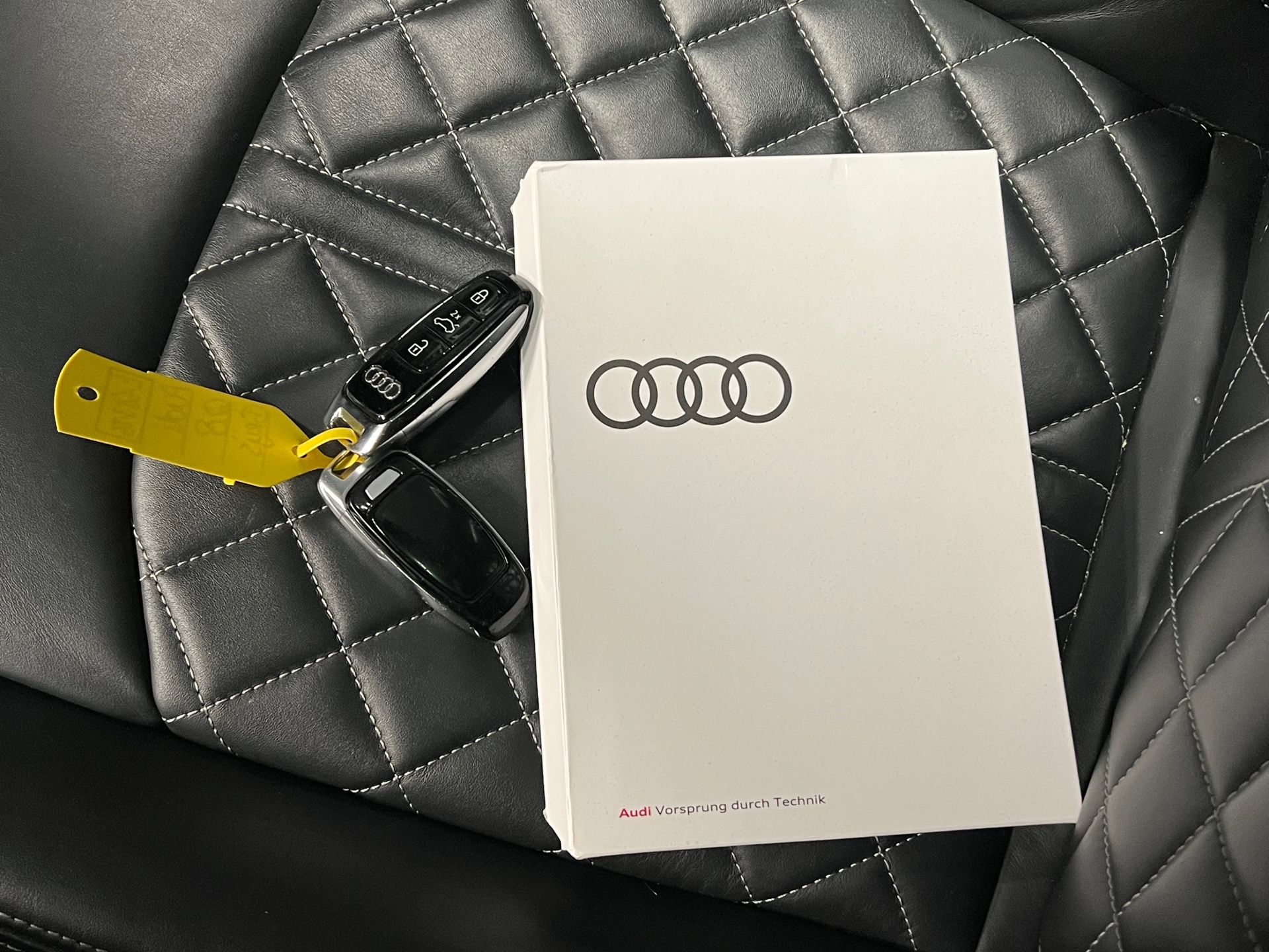 Foto van Audi Q8 55 TFSI E