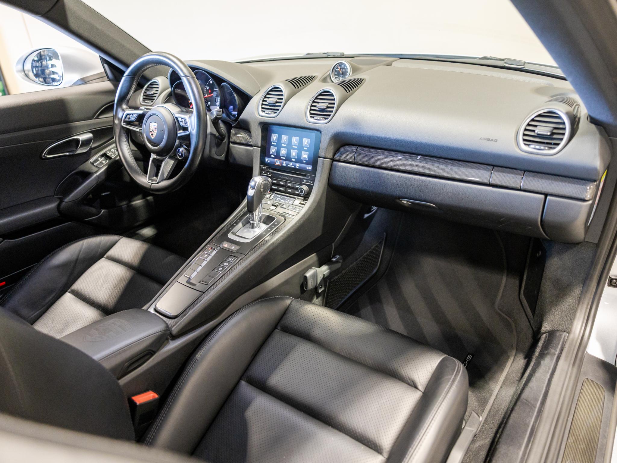 Foto van Porsche 718 Cayman