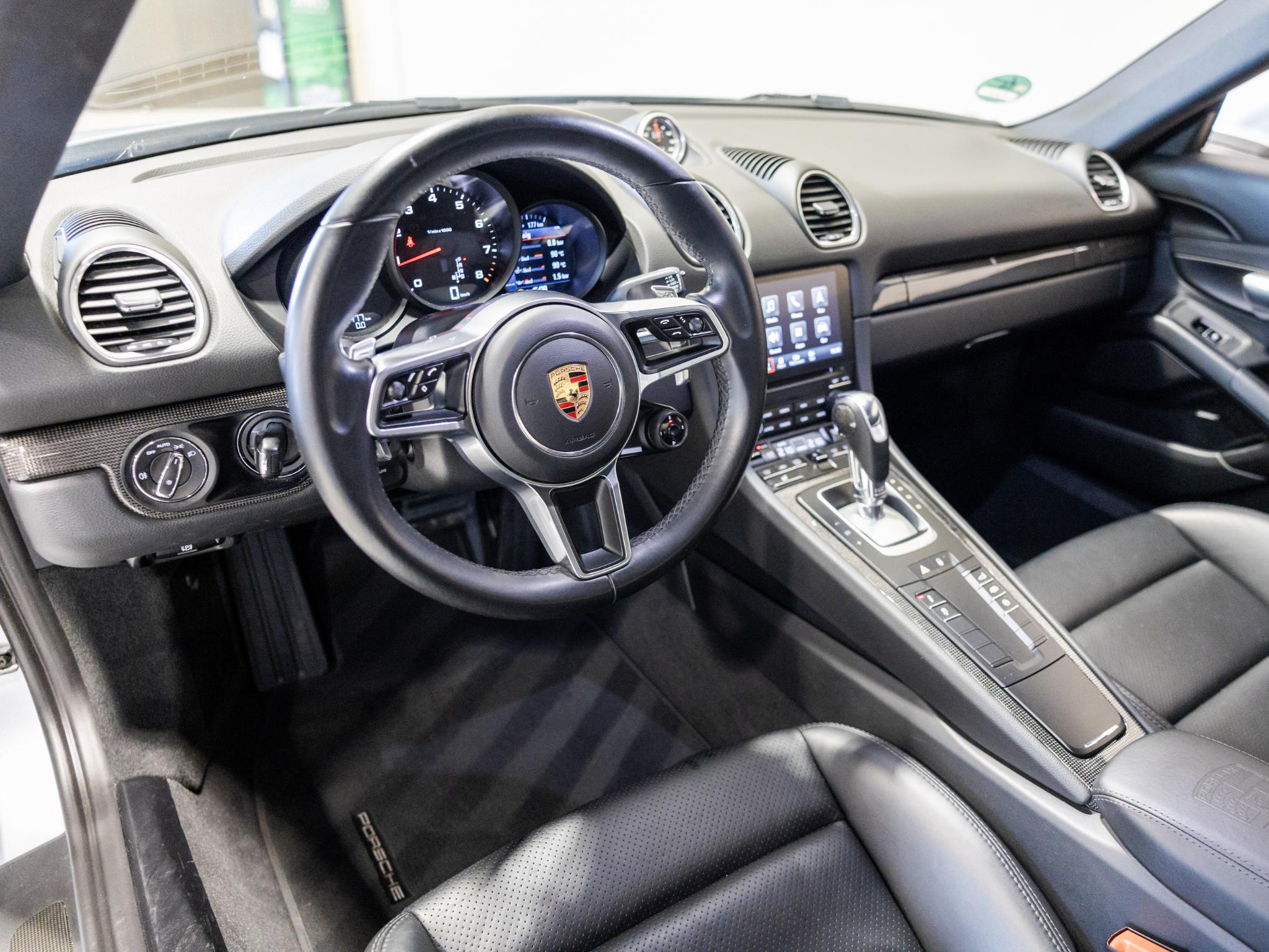 Foto van Porsche 718 Cayman