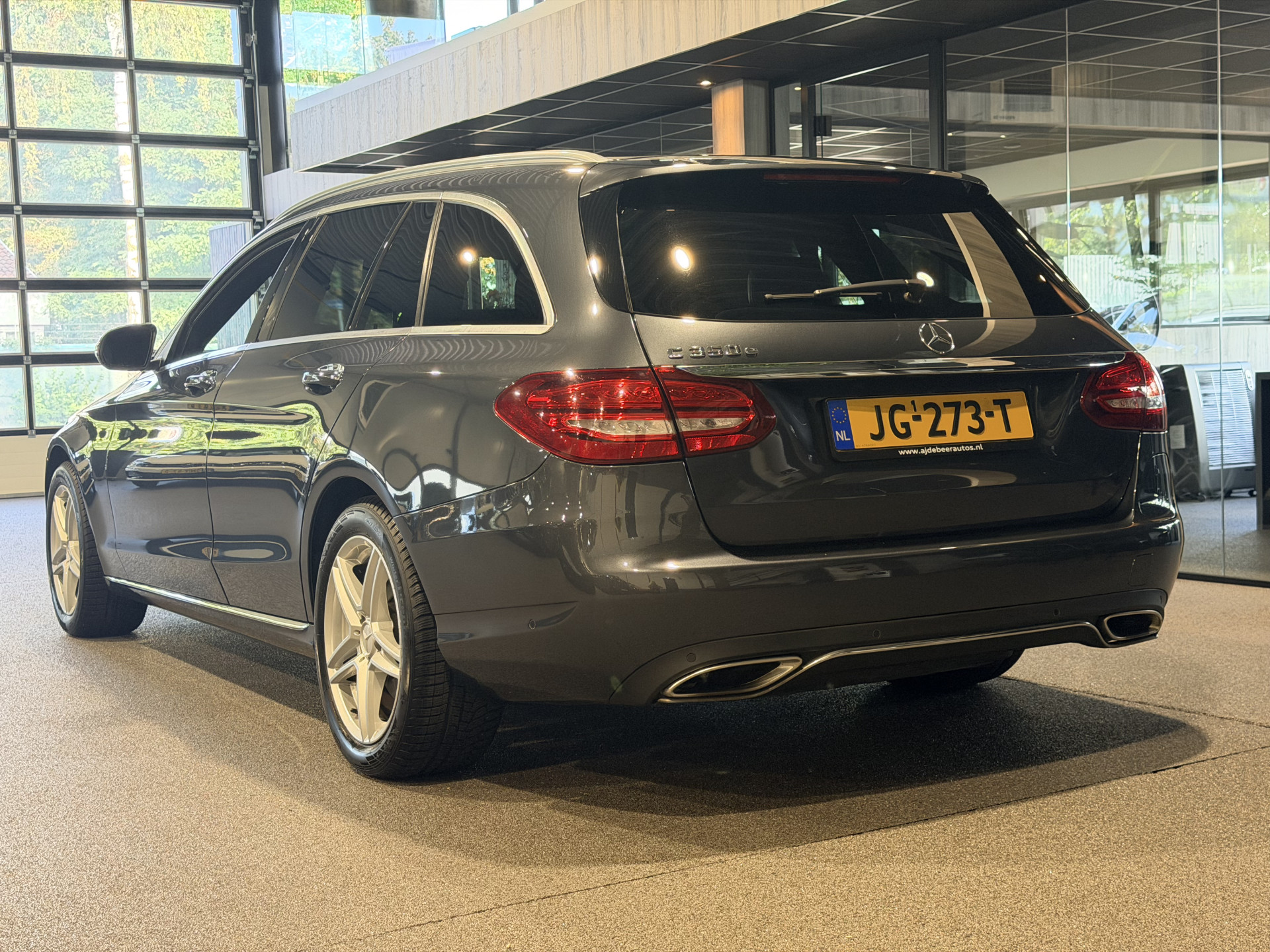Foto van Mercedes-Benz C 350 E